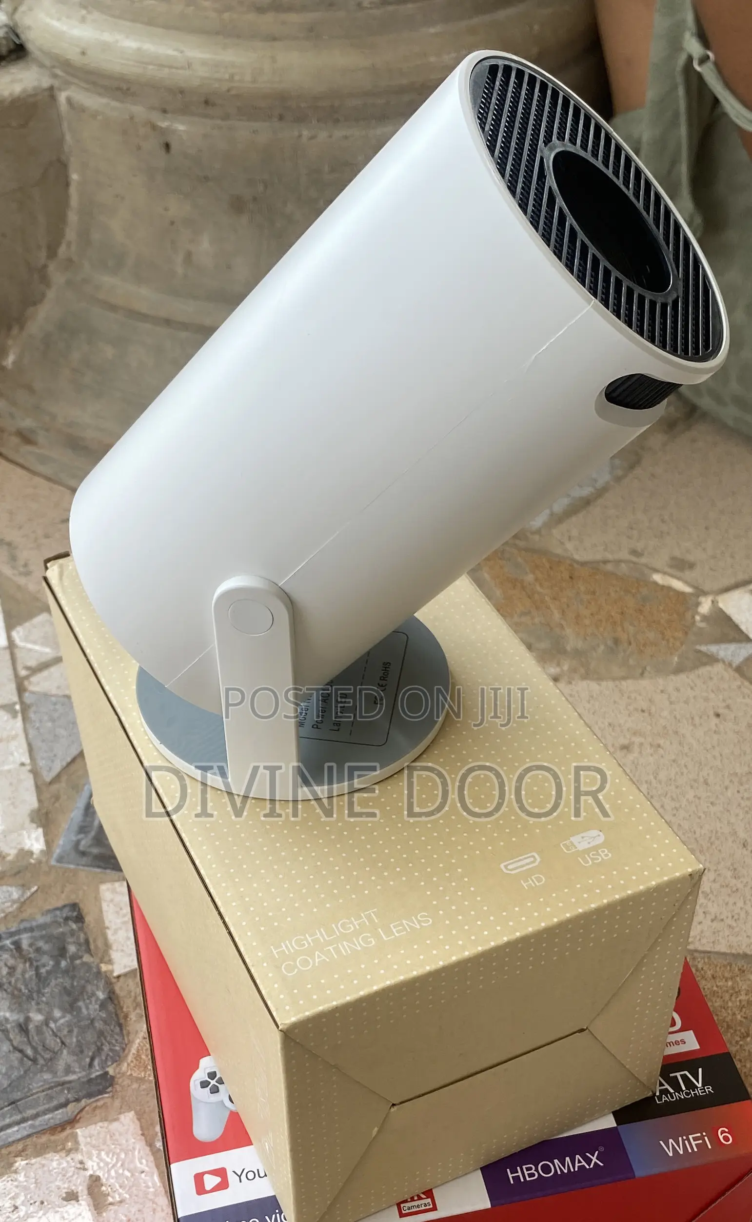 Hy-300 Wireless Led Projector