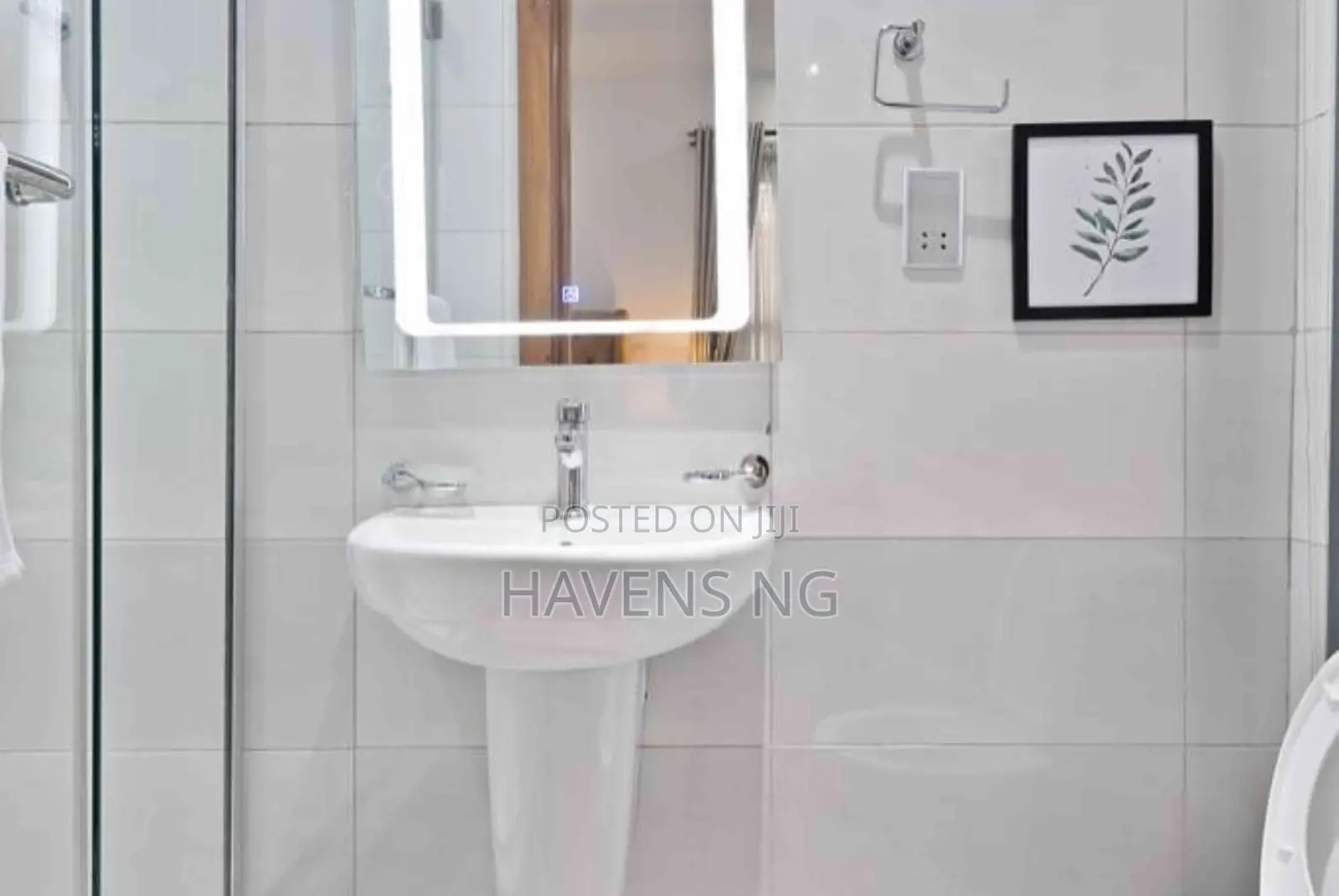 Luxury Fully Furnished 3-Bedroom Apartment