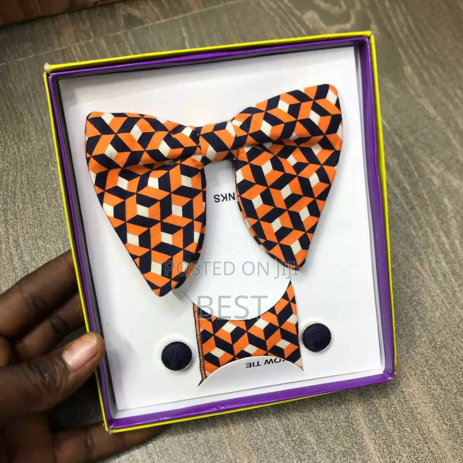 Patterned Butterfly Bow Ties With Pocket Square Cufflinks