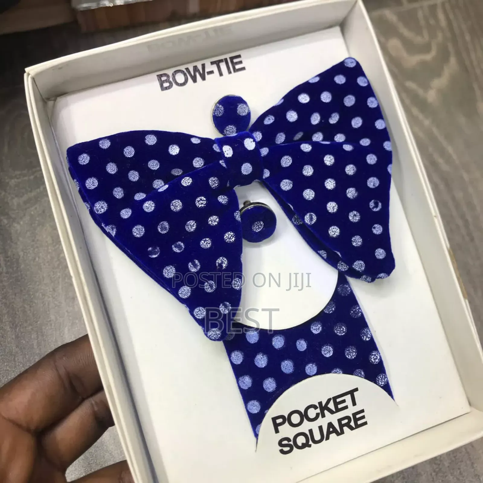 Patterned Butterfly Bow Ties With Pocket Square Cufflinks