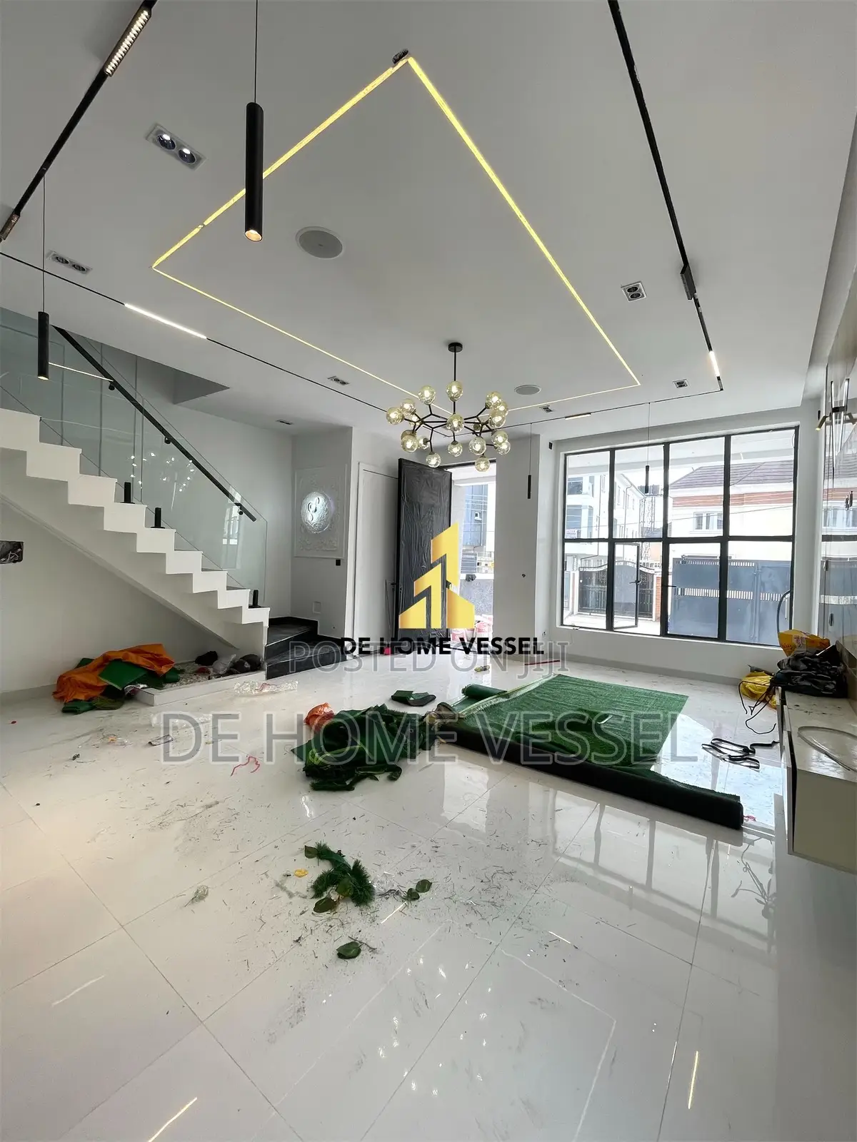 4bdrm Duplex in Ikota for sale