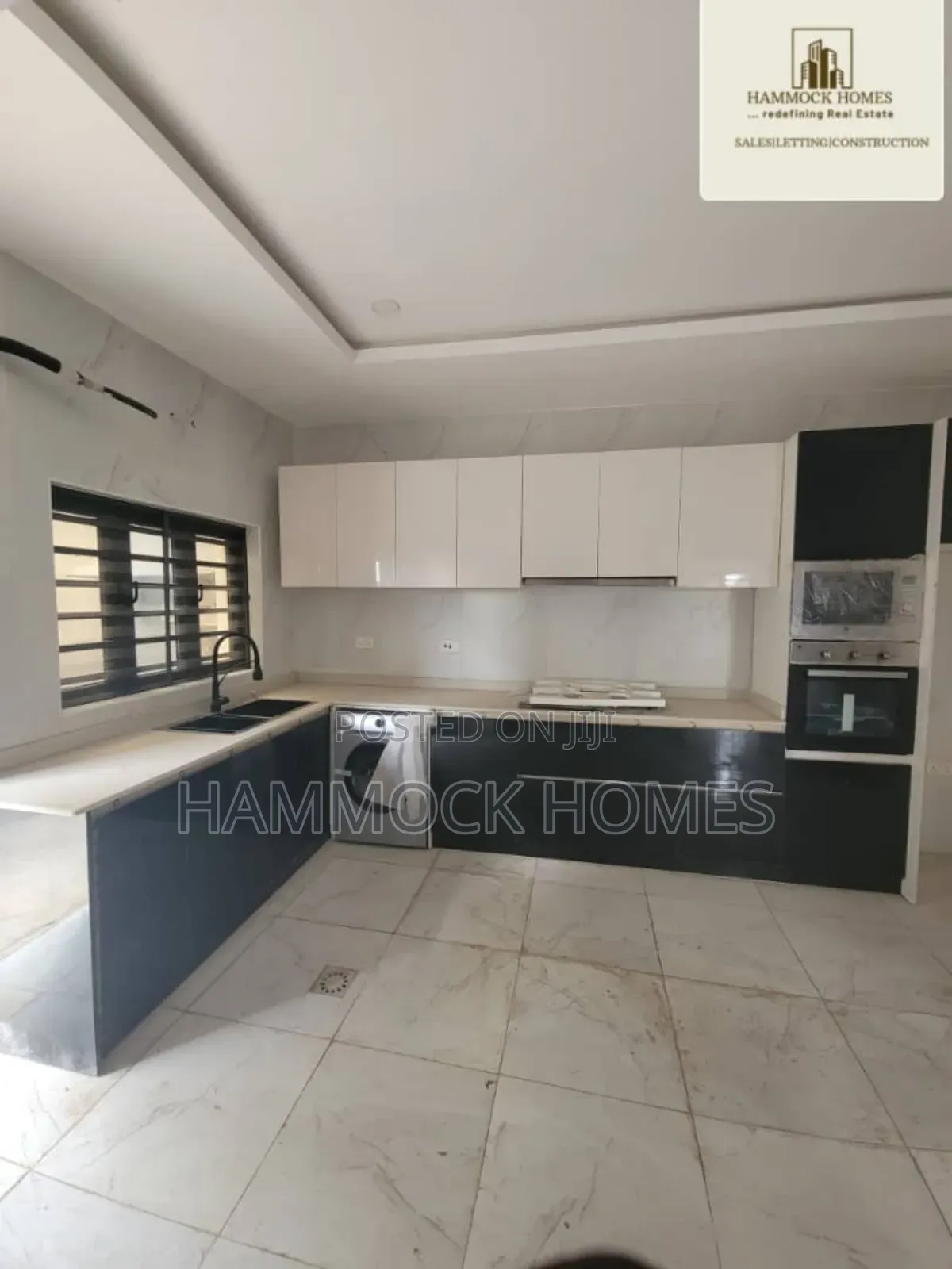 3bdrm Duplex in Carlton Gate Gra, Akobo for sale