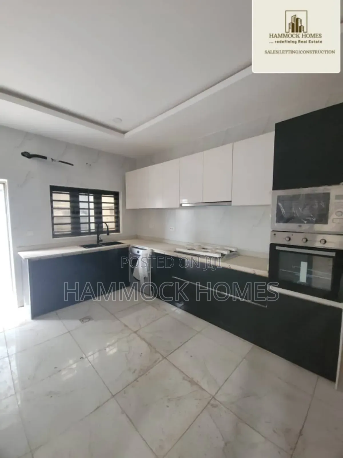 3bdrm Duplex in Carlton Gate Gra, Akobo for sale