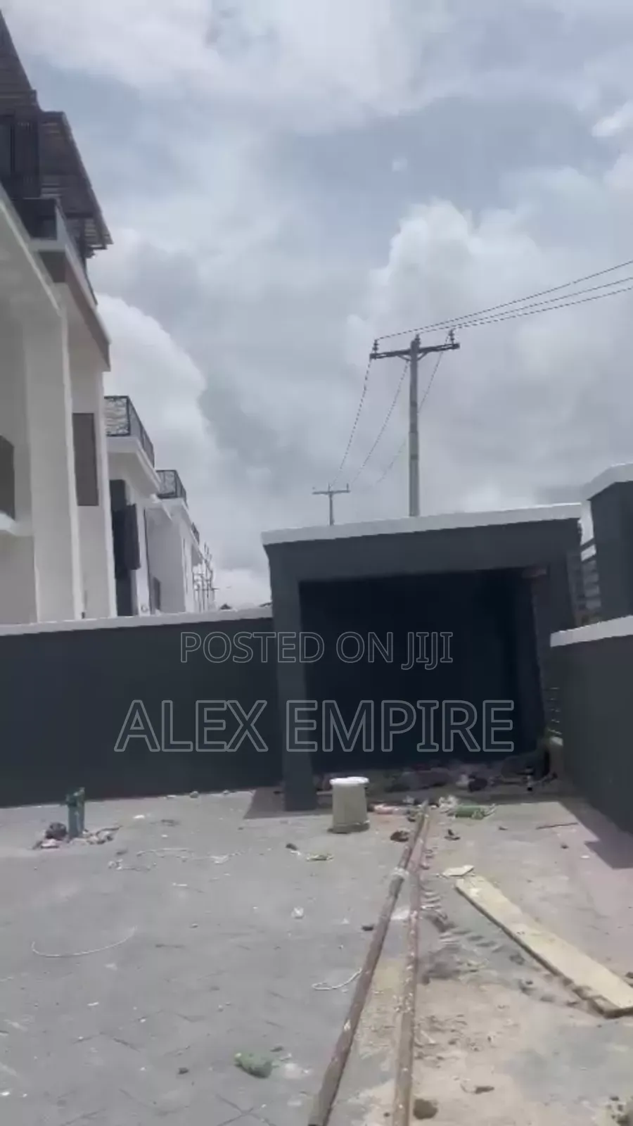 Furnished 5bdrm Duplex in Startimes, Ago Palace for sale
