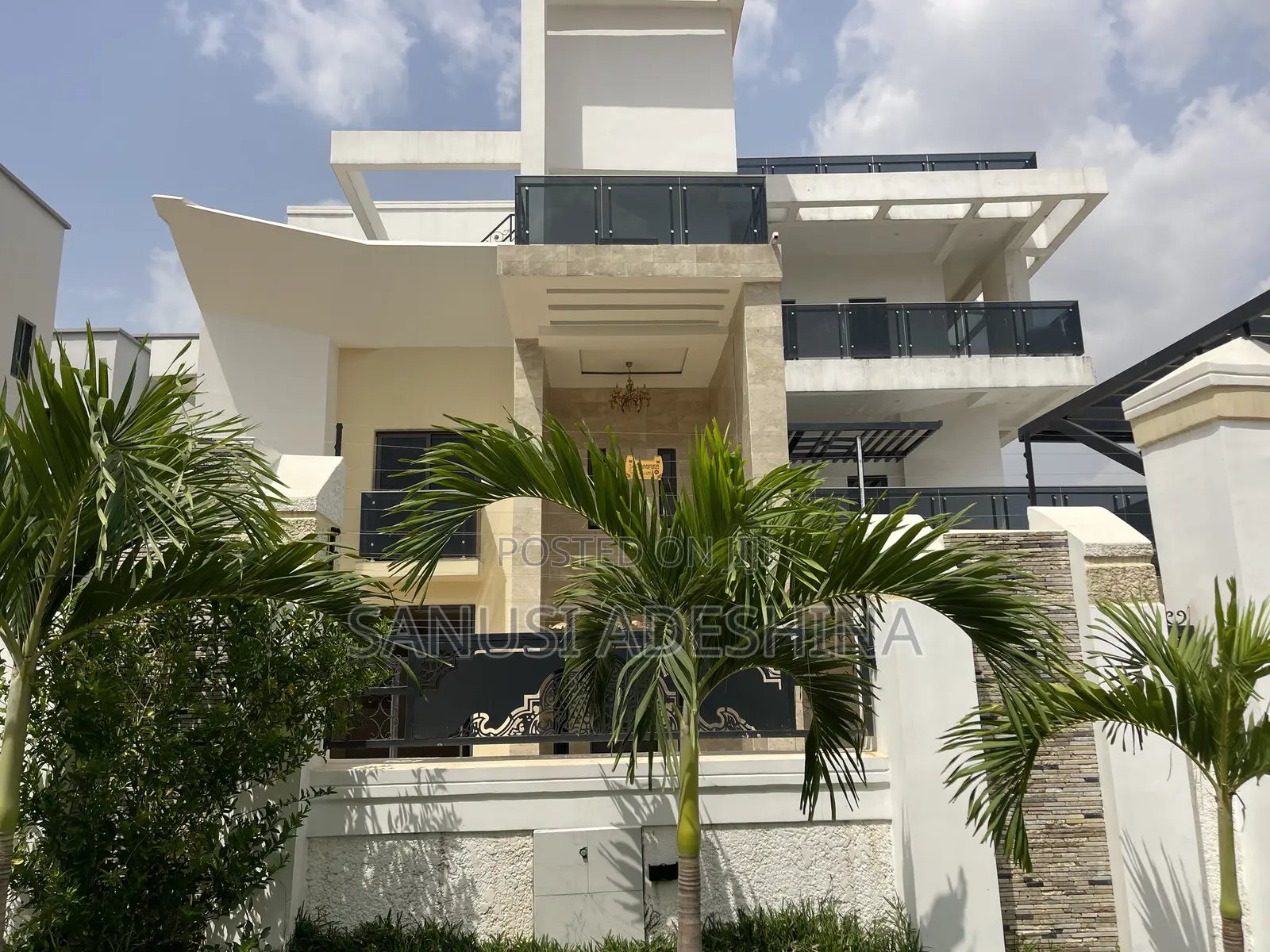 8bdrm Duplex in Katampe Extension At for sale