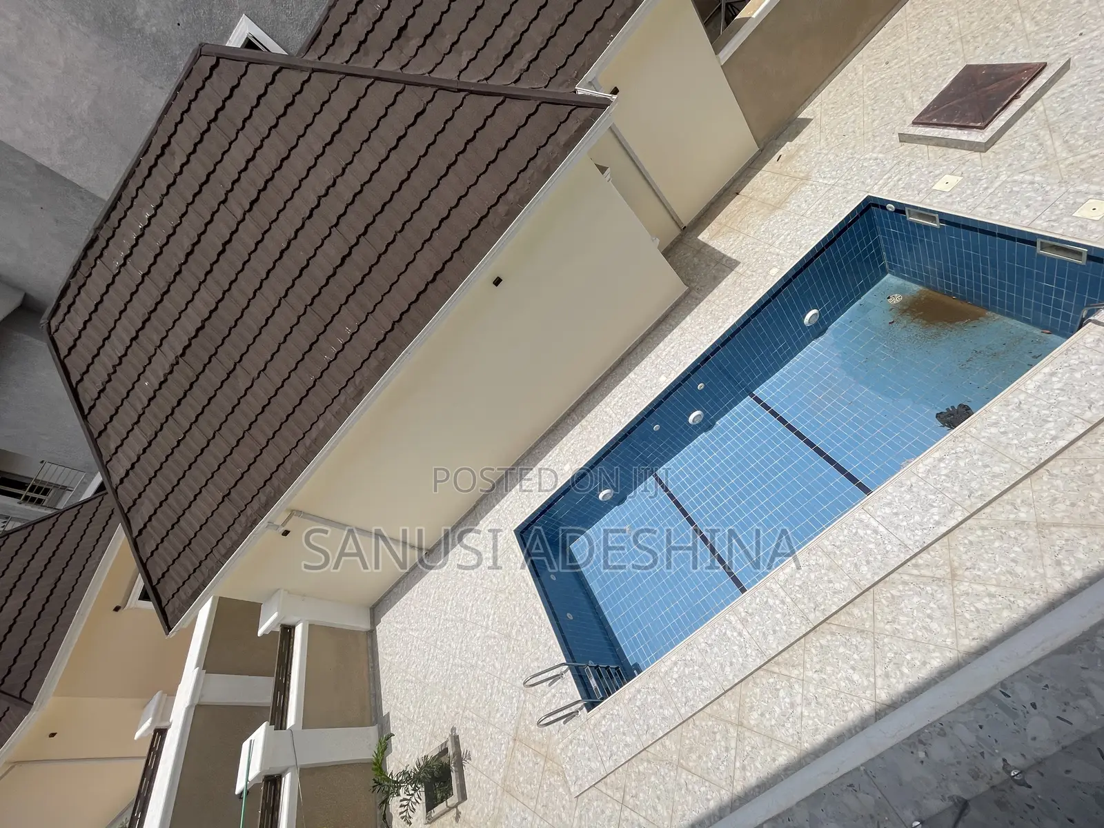 8bdrm Duplex in Katampe Extension At for sale