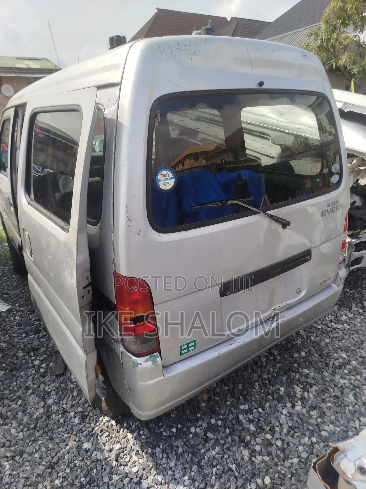 Suzuki Every 2010