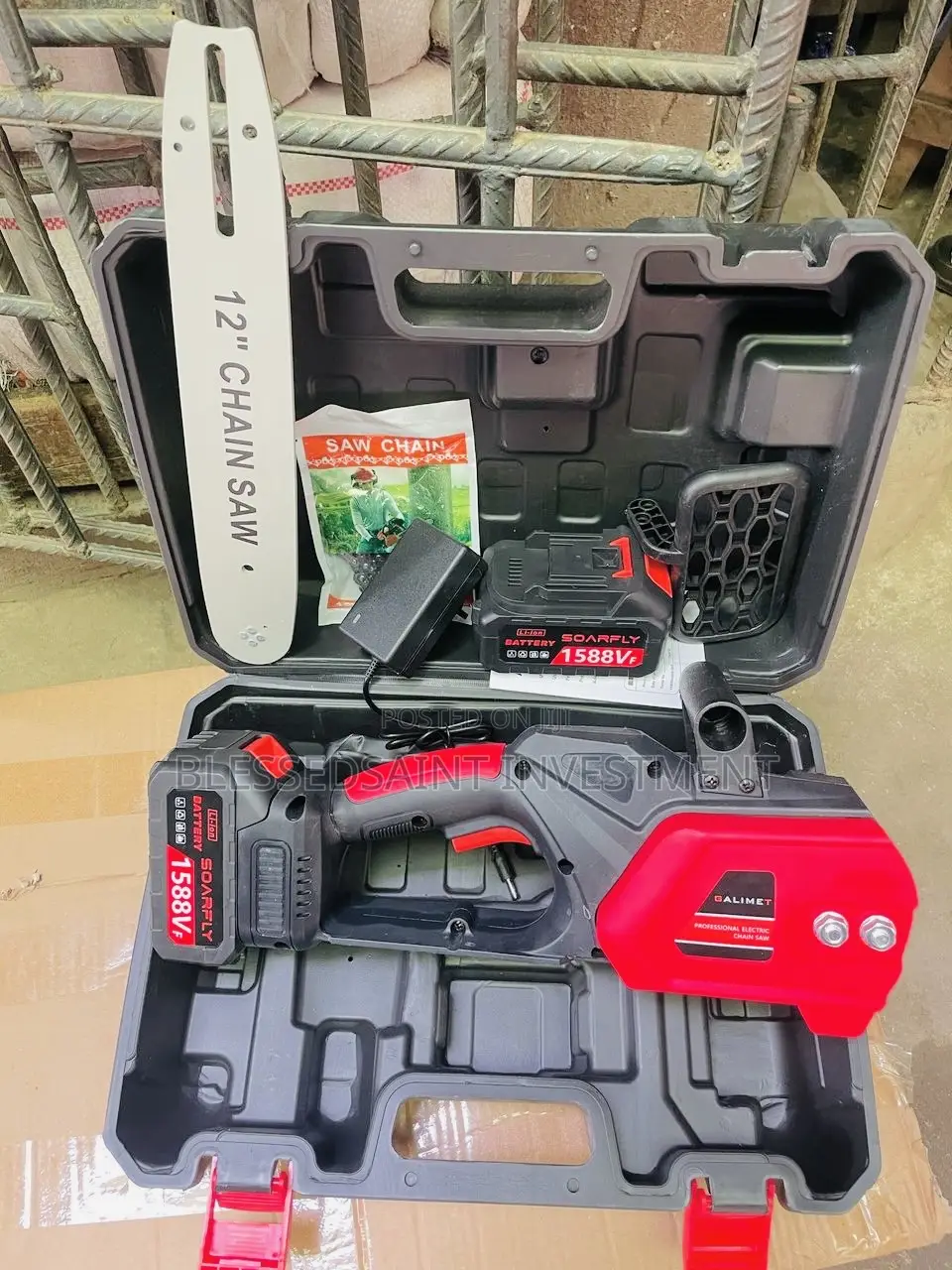 Soarfly Cordless Chainsaw 12” 1588v