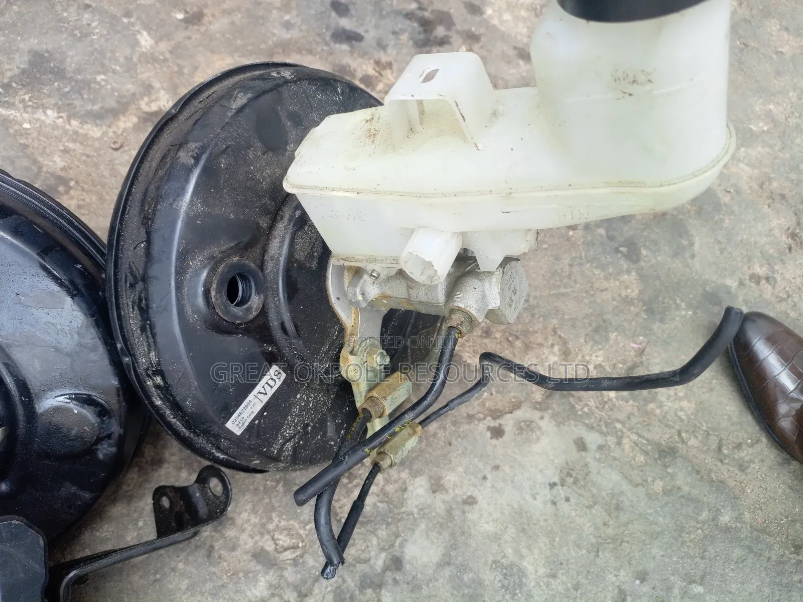 Lexus Es 350 2017 Master Cylinder and Booster