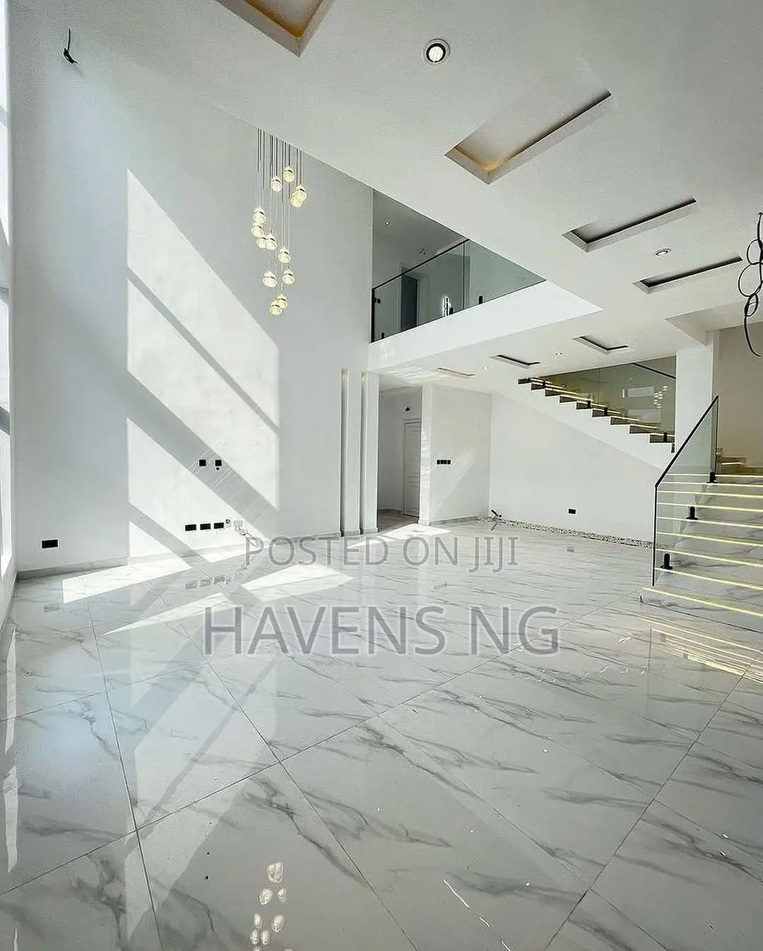 5bdrm Duplex in Lekki Phase 1 for sale