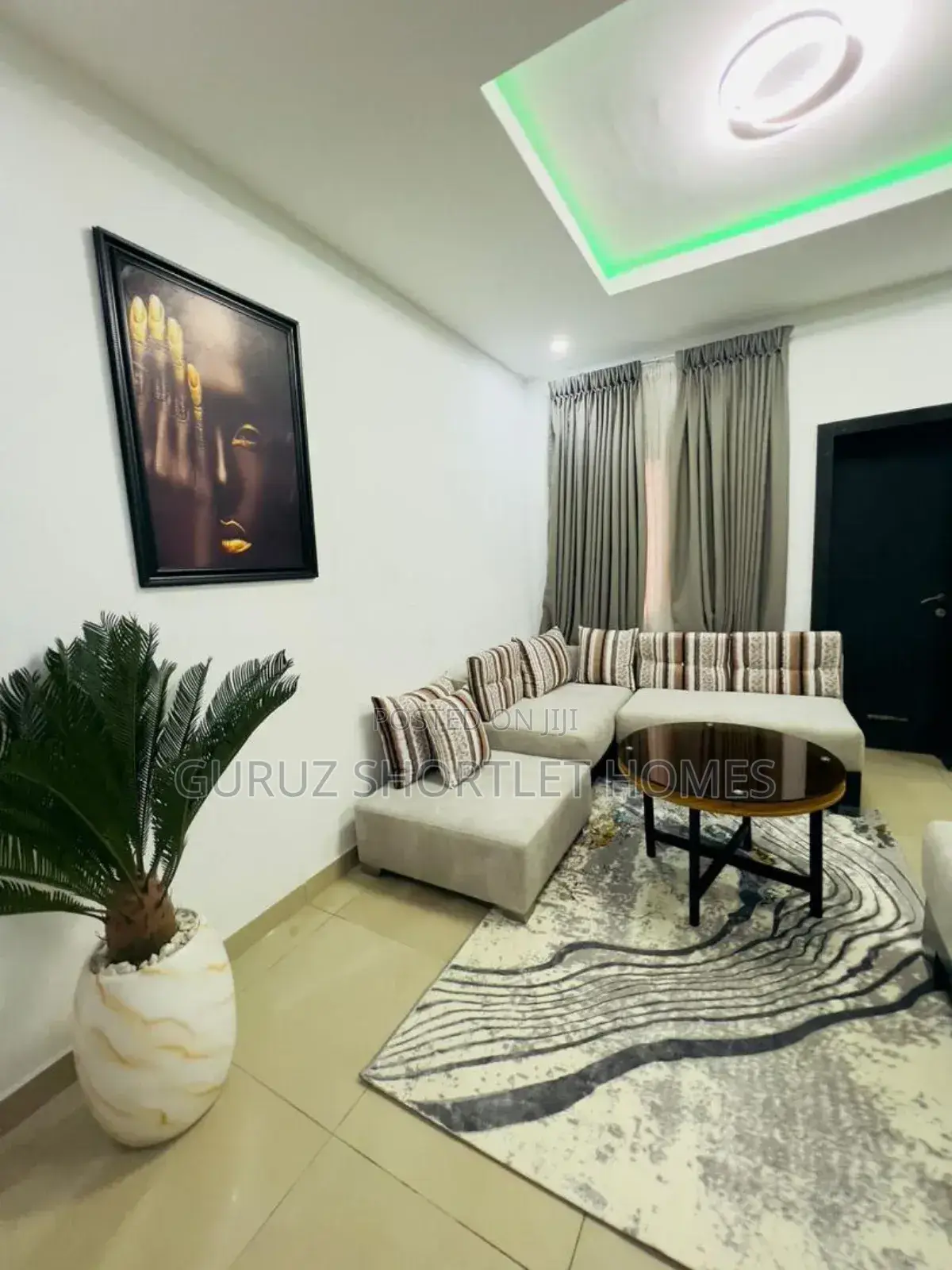 Luxury 2-Bedroom Apartment | Ps5, Wifi, 24/7 Light Sec