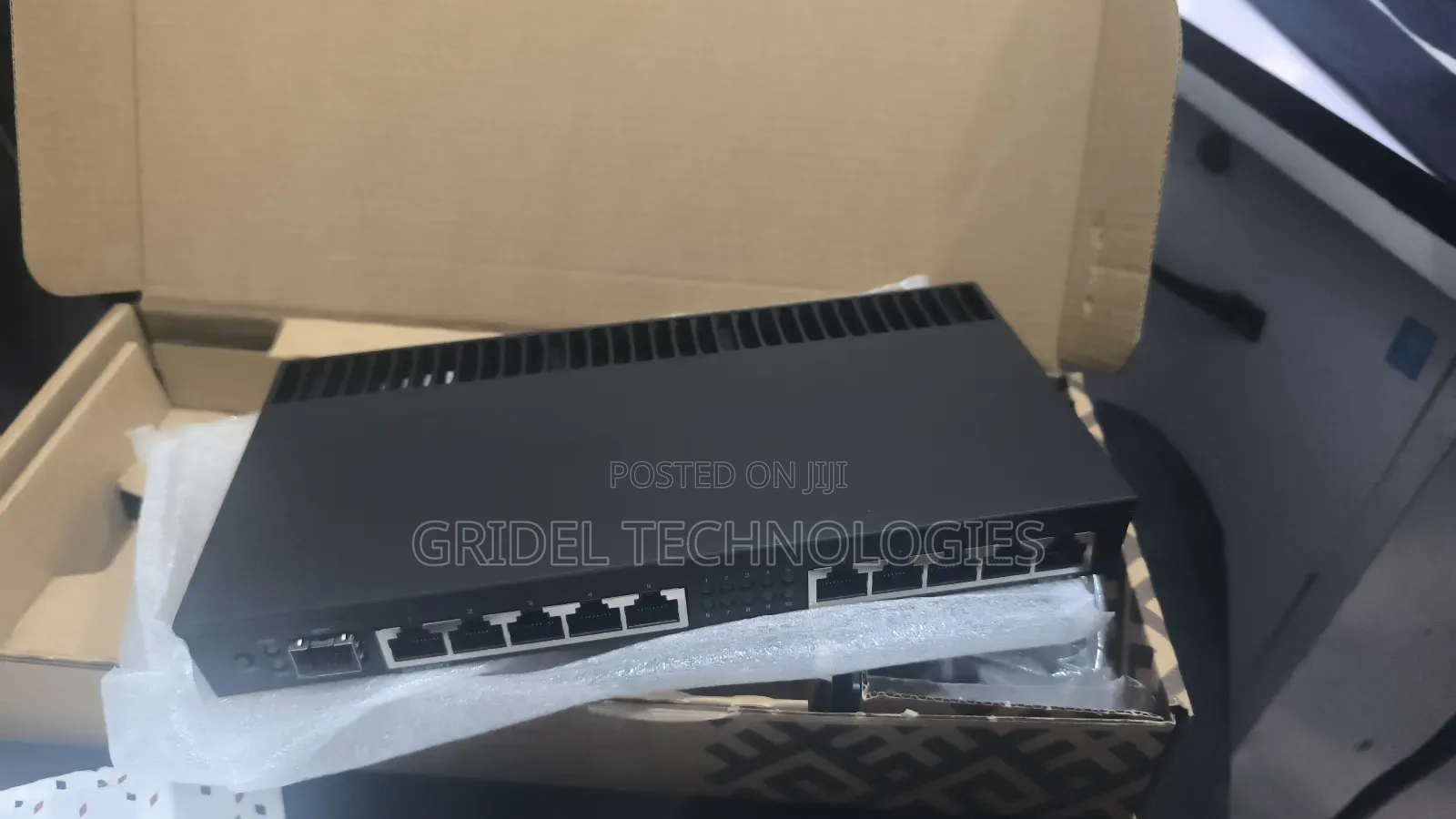 Mikrotik Rb4011 Series Wired Router