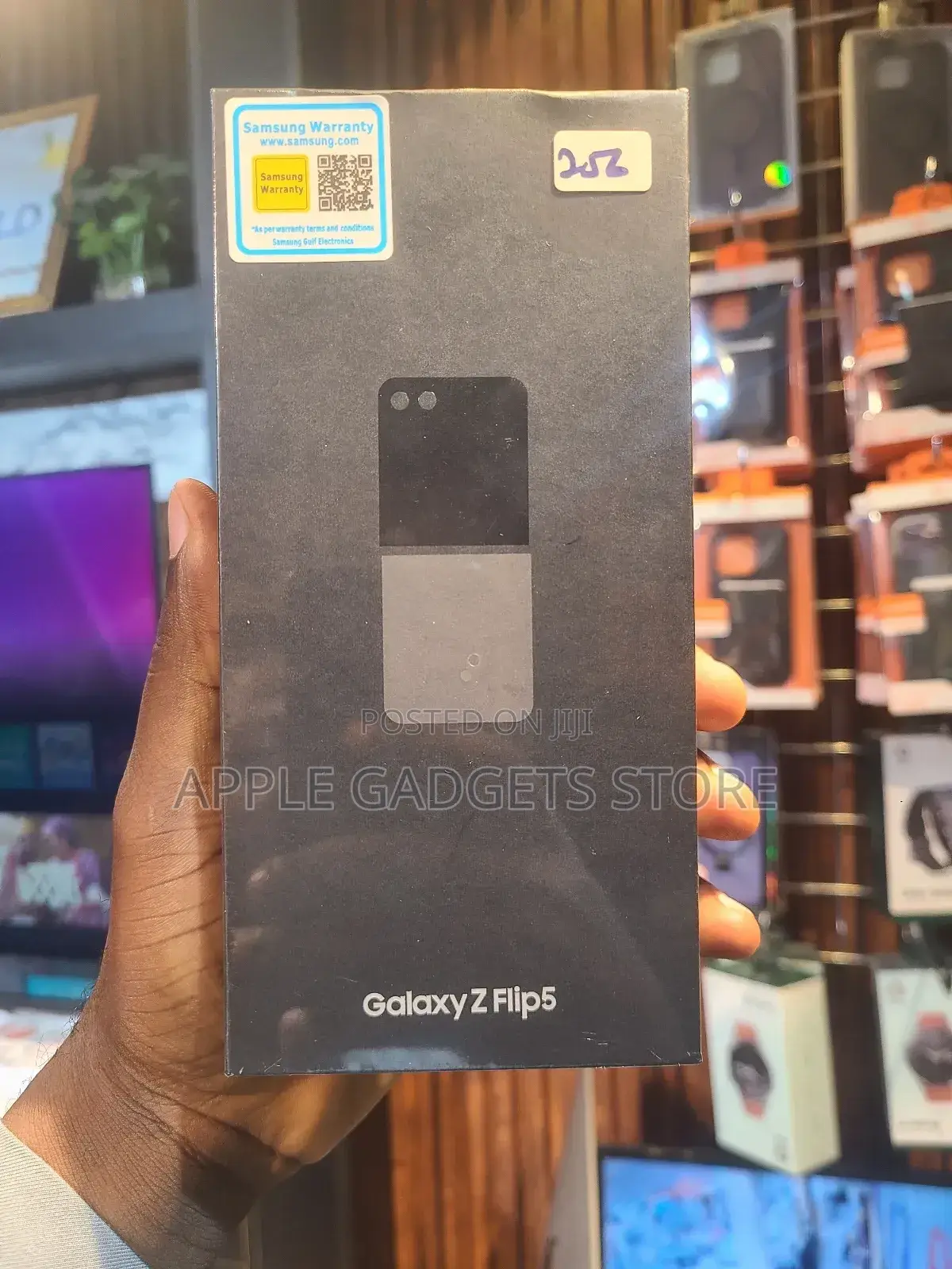 New Samsung Galaxy Z Flip5 256 GB Black