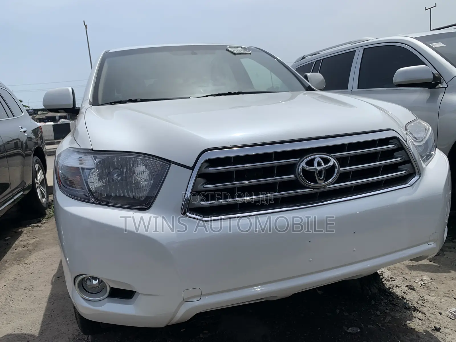 Toyota Highlander Limited 2010 White