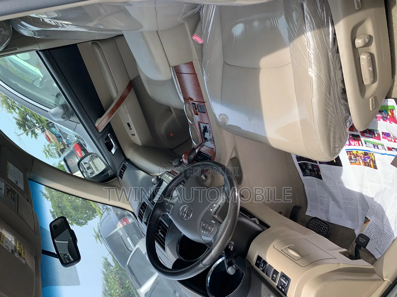 Toyota Highlander Limited 2010 White