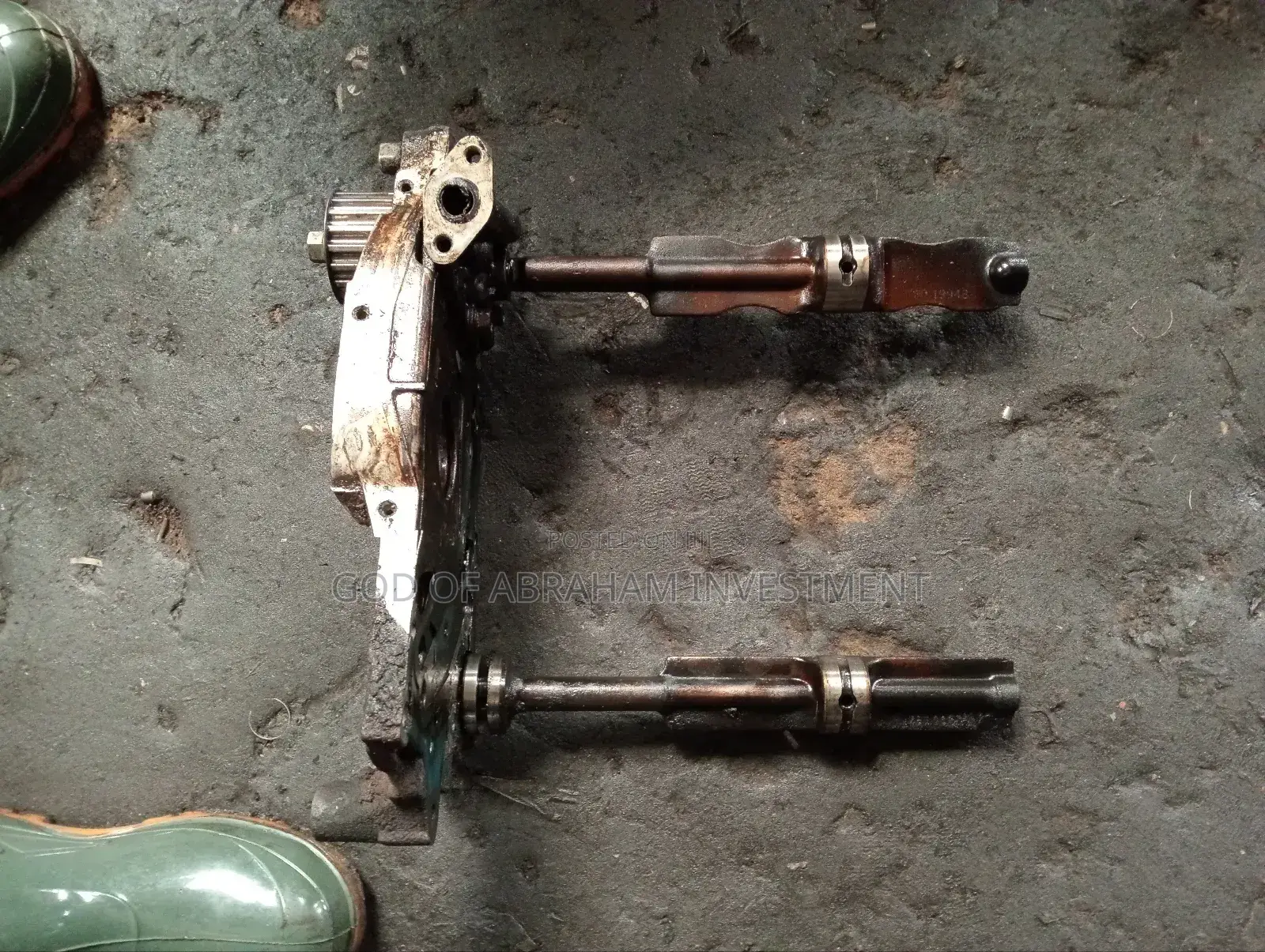 Mitsubishi L200 Oil Pump 2015 Model