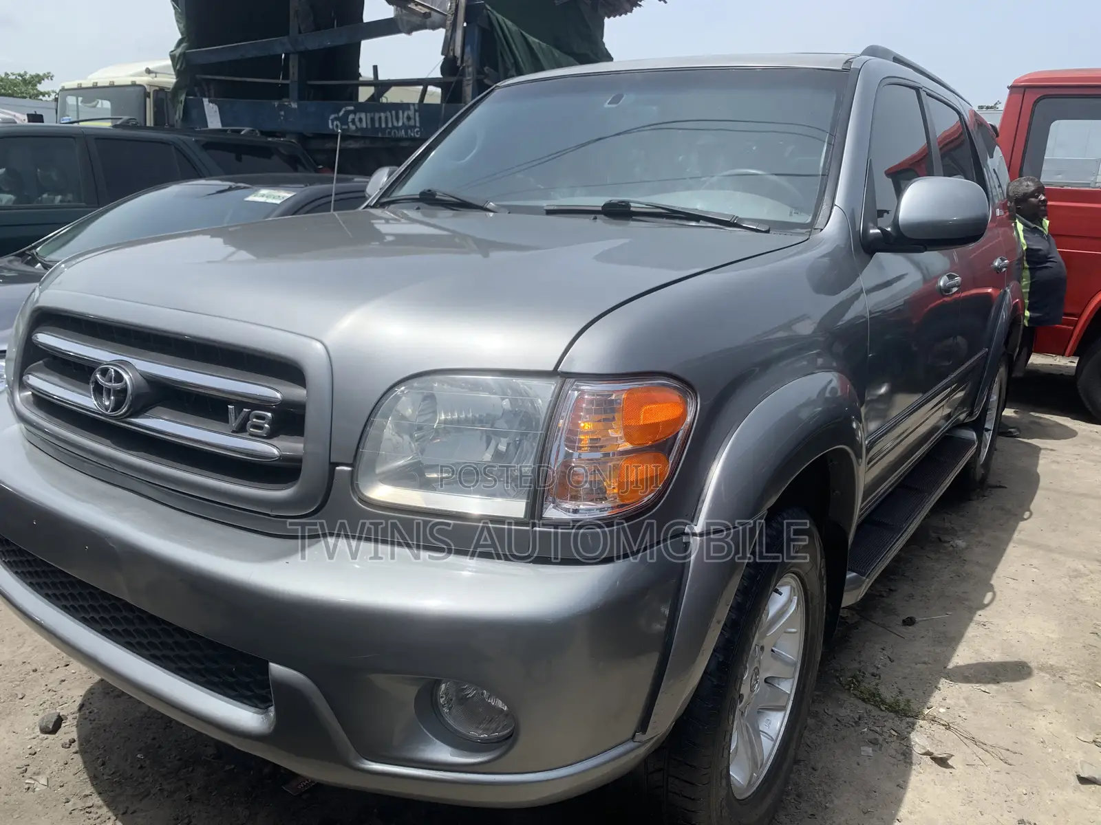 Toyota Sequoia Limited 4dr SUV 4WD (4.7L 8cyl 4A) 2004 Silver