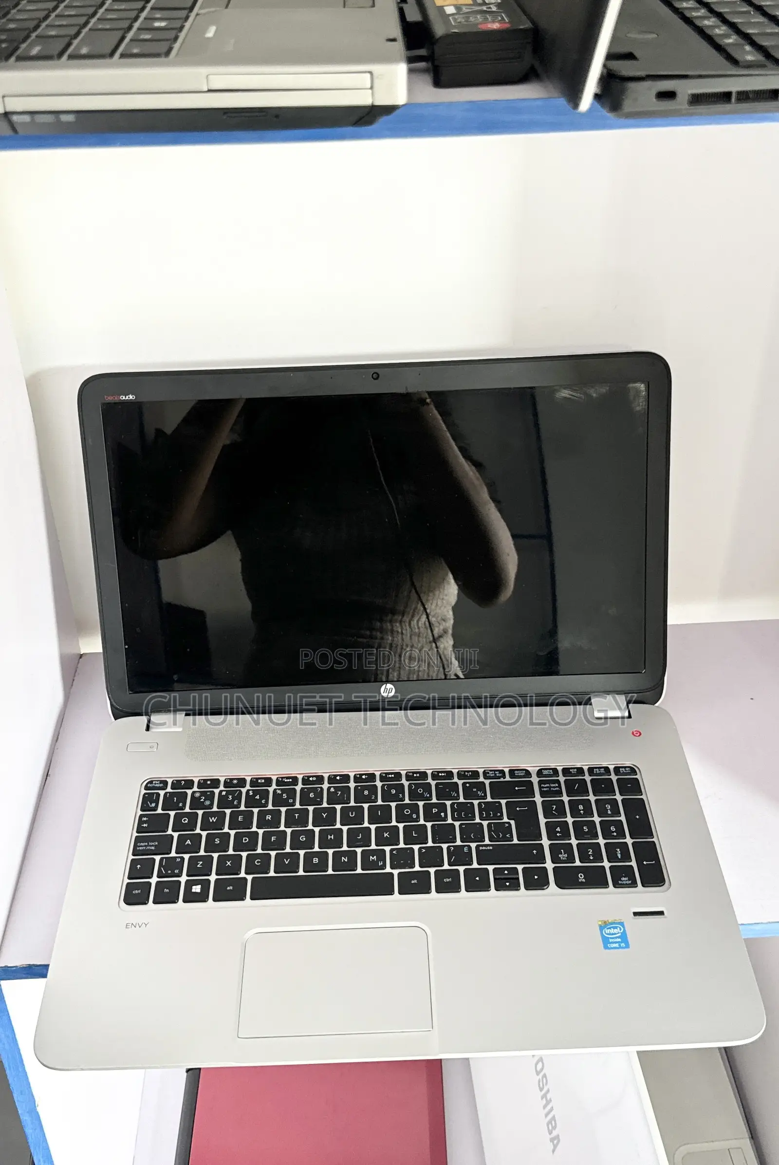 Laptop HP Envy 17 16GB Intel Core i5 HDD+SSD 256GB