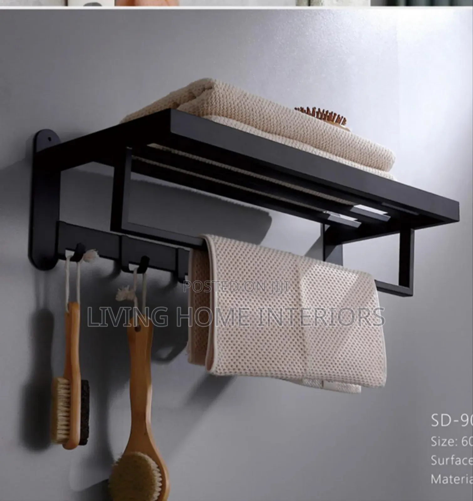 Black Multiput Towel Rack With Hook