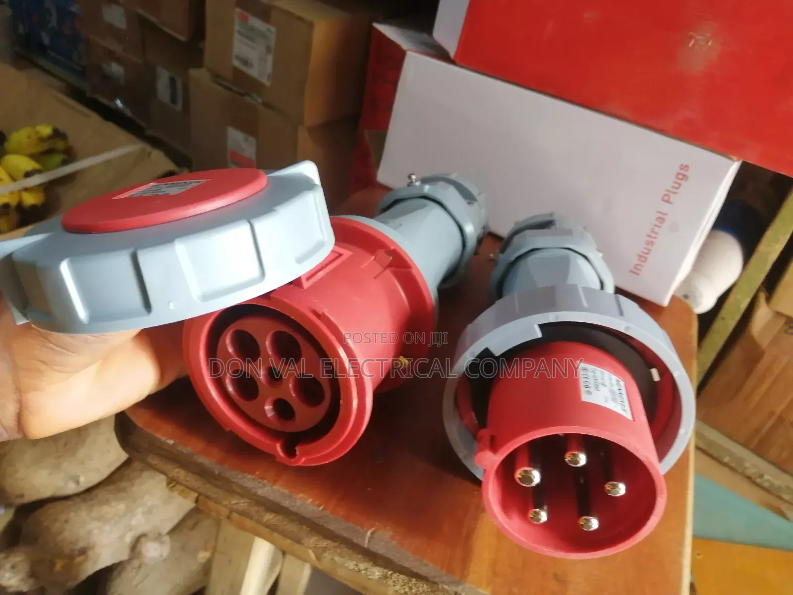 Mennekes Industrial Sockets 63ampx5pin