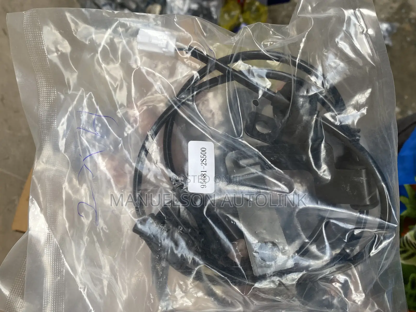 Abs Sensor for Hyundai Tucson,Sonata,Santa Fe,Sportage,Ix35