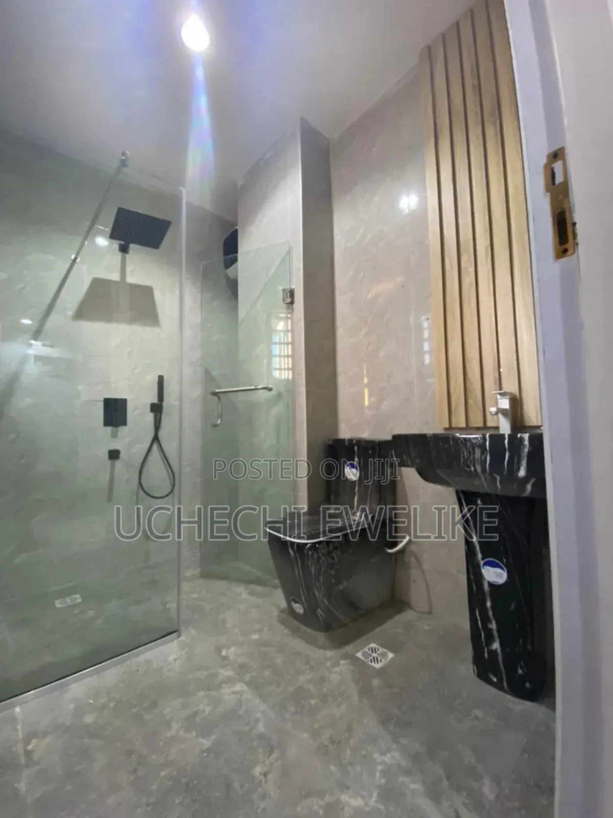 Furnished 3bdrm Apartment in Abijo for sale