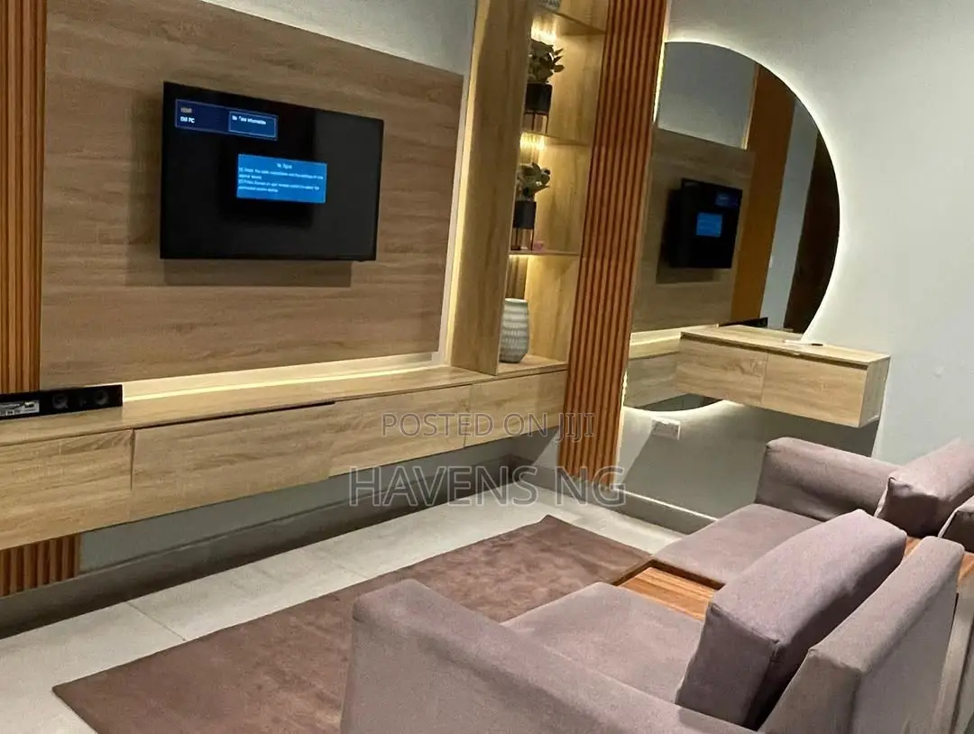 Luxury and Spacious Studio Apartment Available