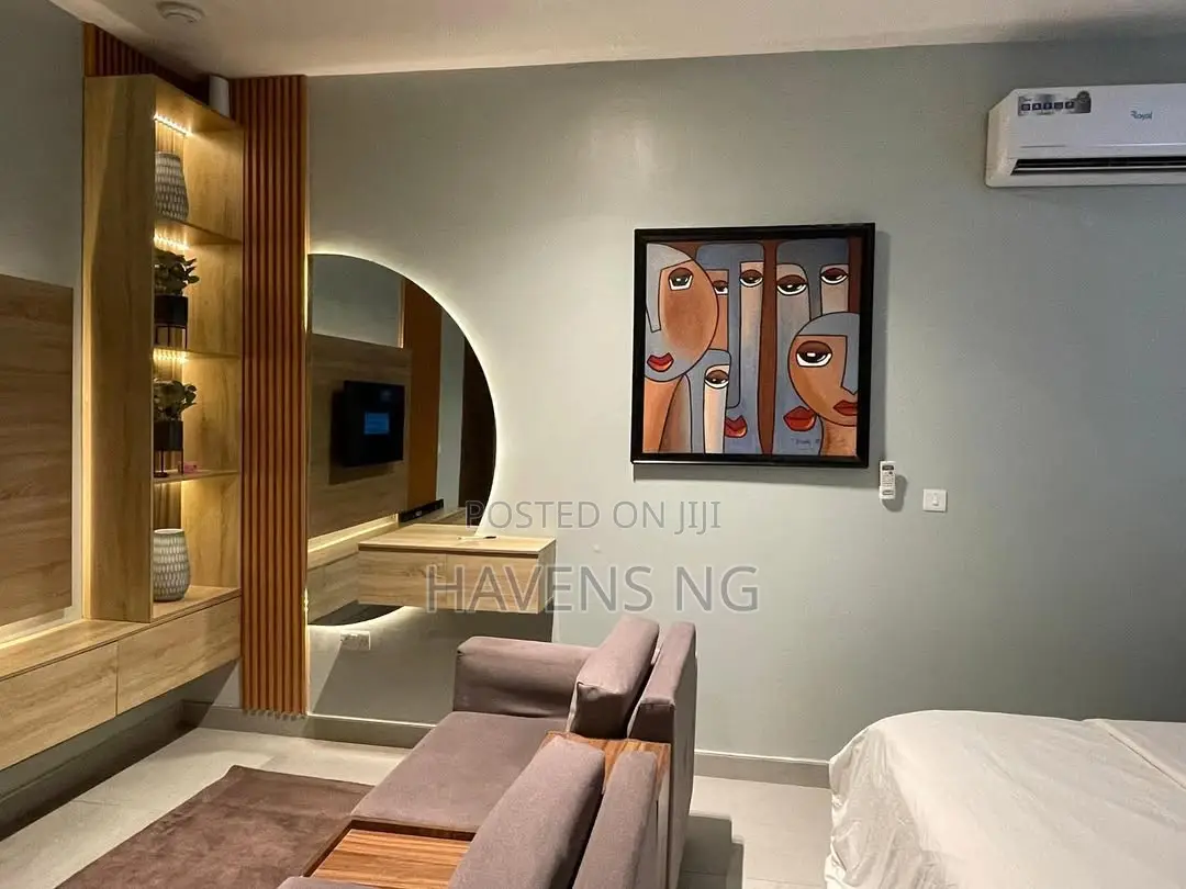 Luxury and Spacious Studio Apartment Available