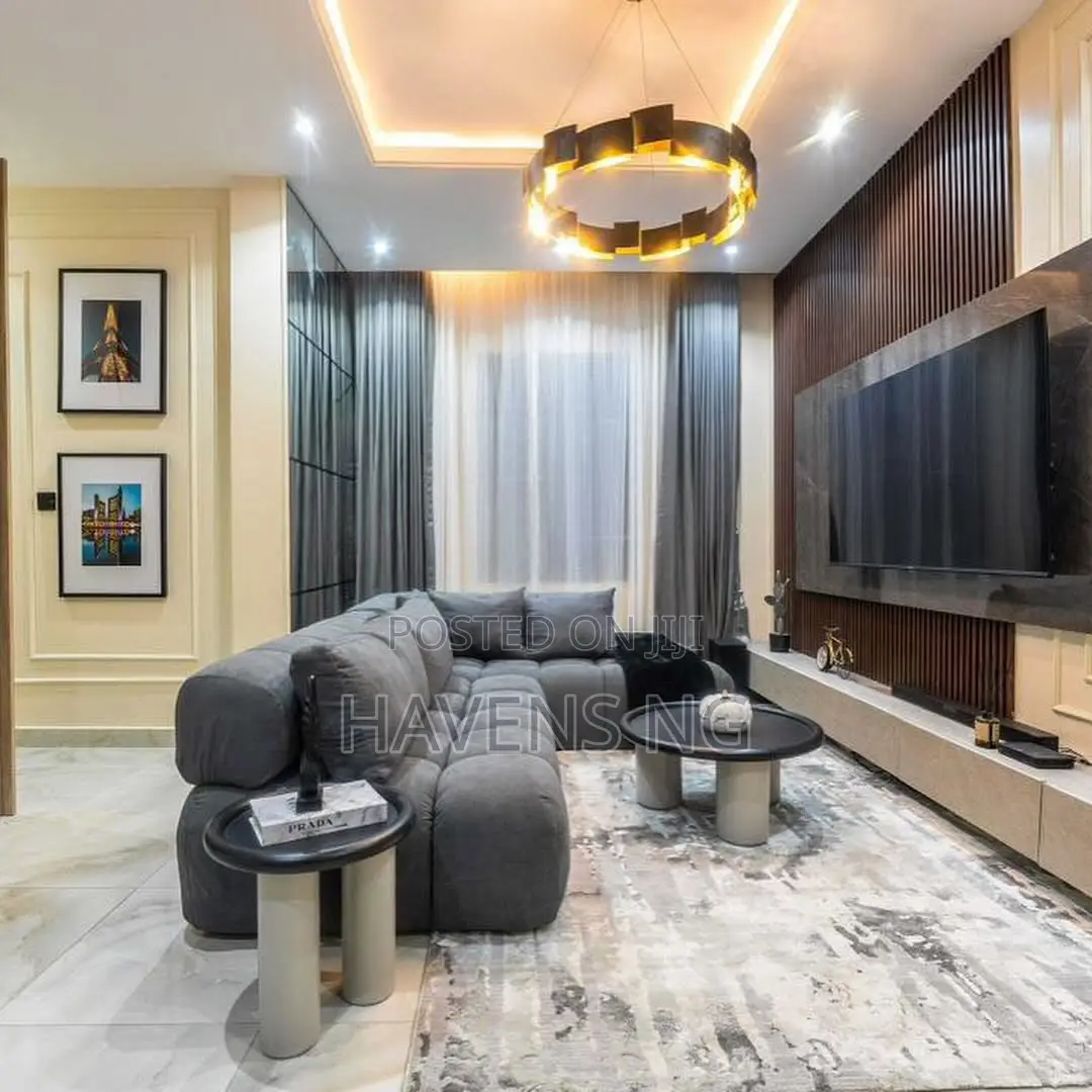 Luxury 1 Bedroom Flat