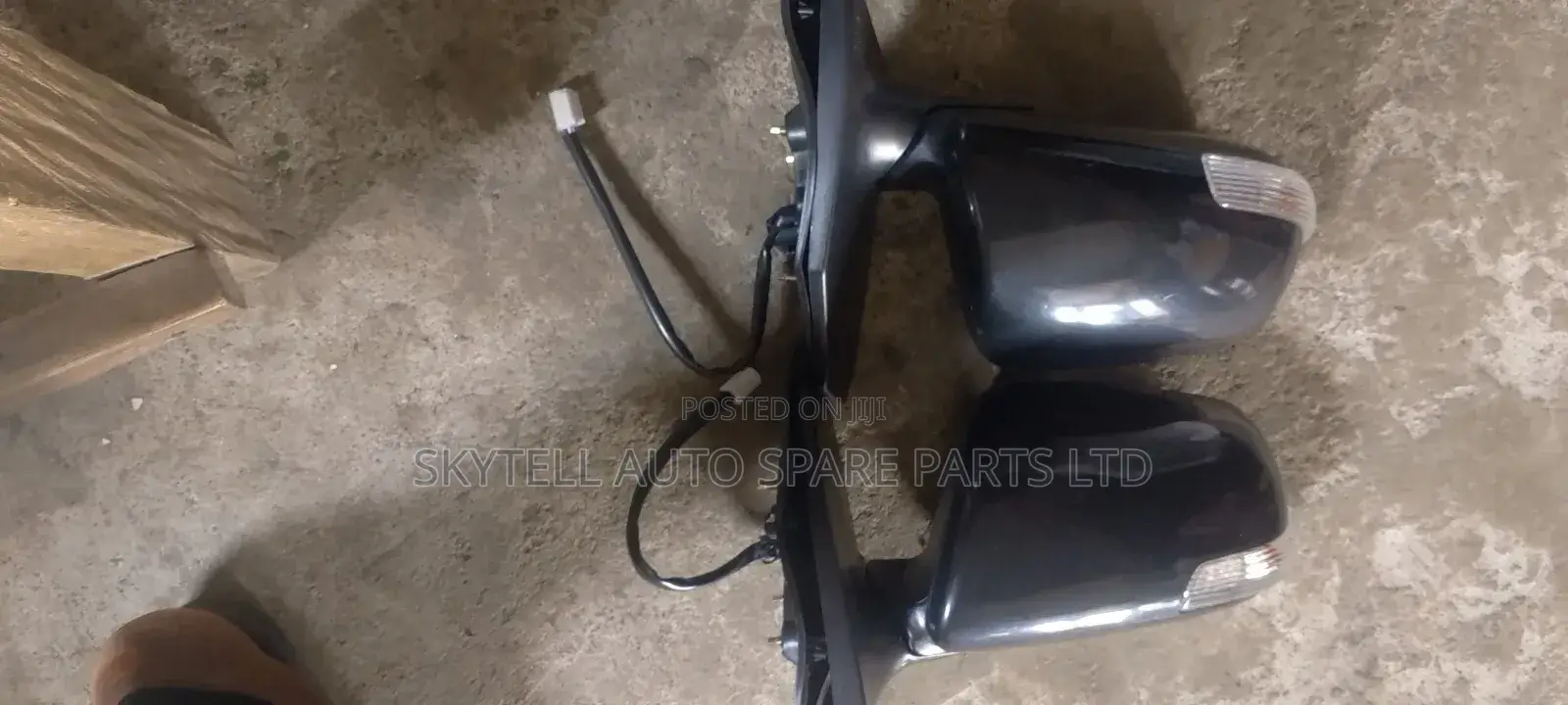 Set Of Side Mirror For Toyota Corolla 2005