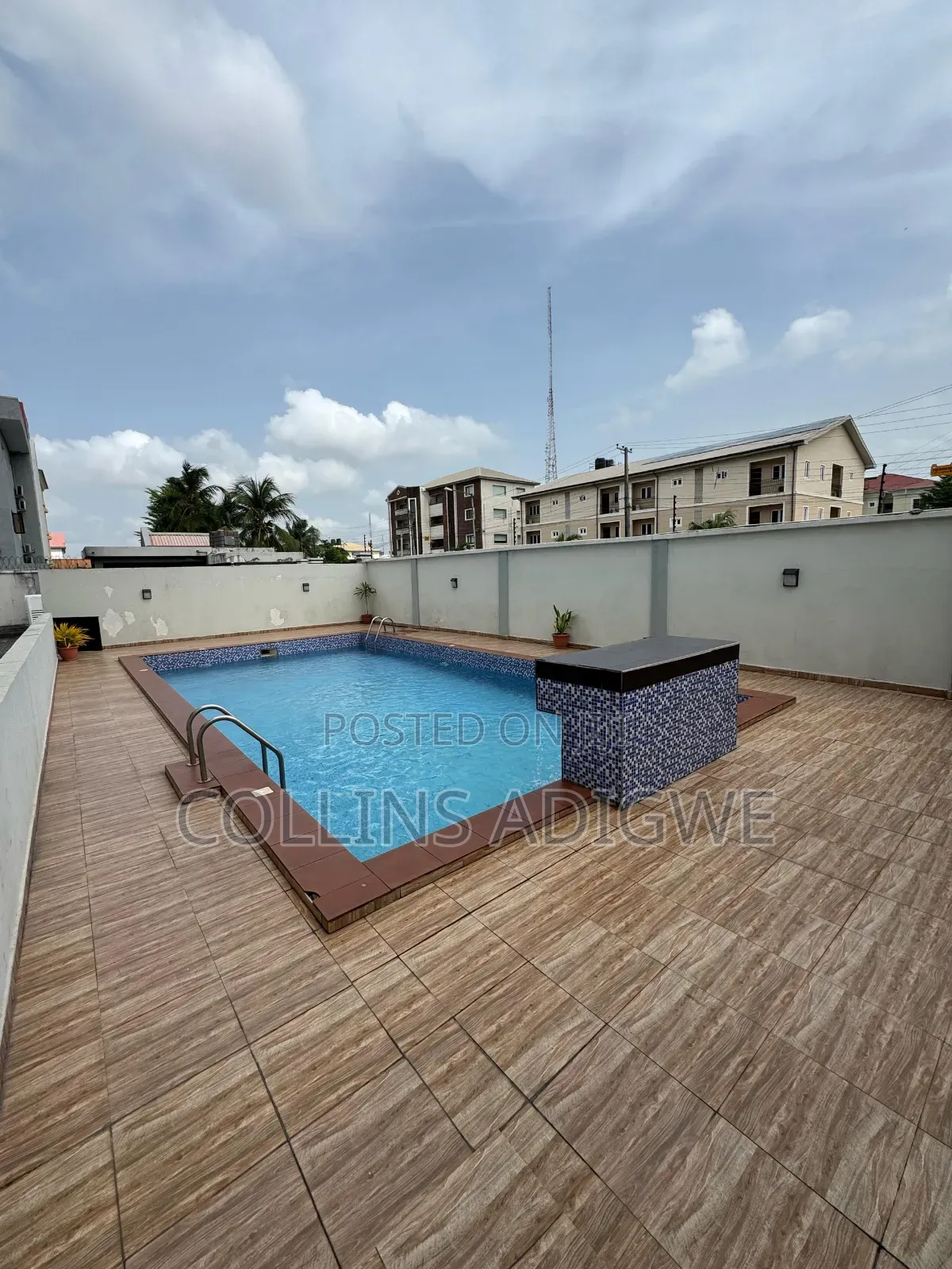 3bdrm Apartment in Lekki Phase 1 for rent