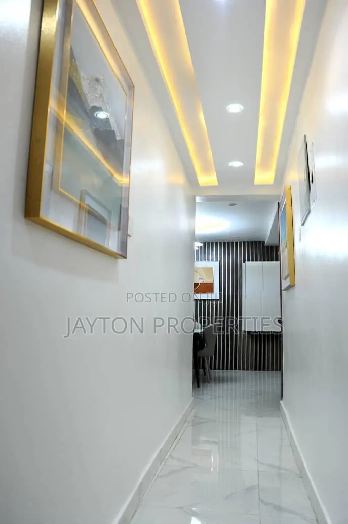 Luxury 2 Bedroom Apartment