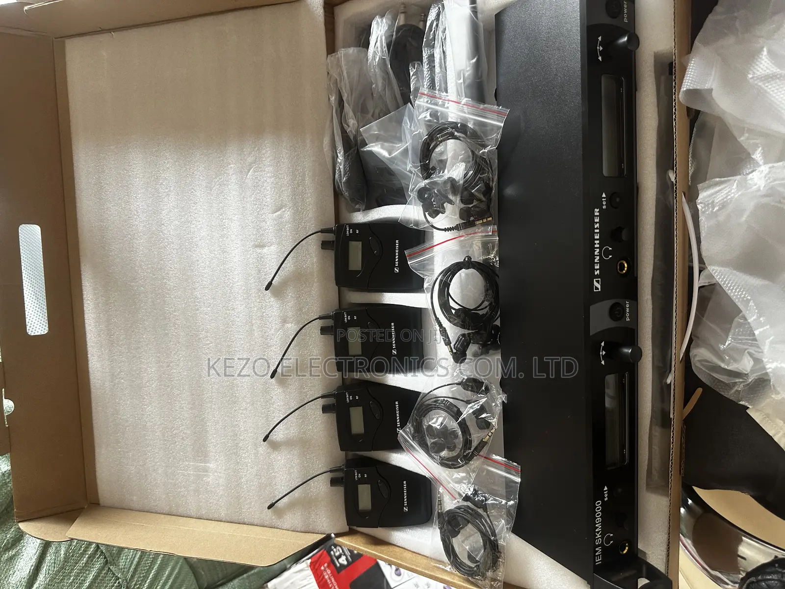 Skm9000 4channel Personal Monitor Sister