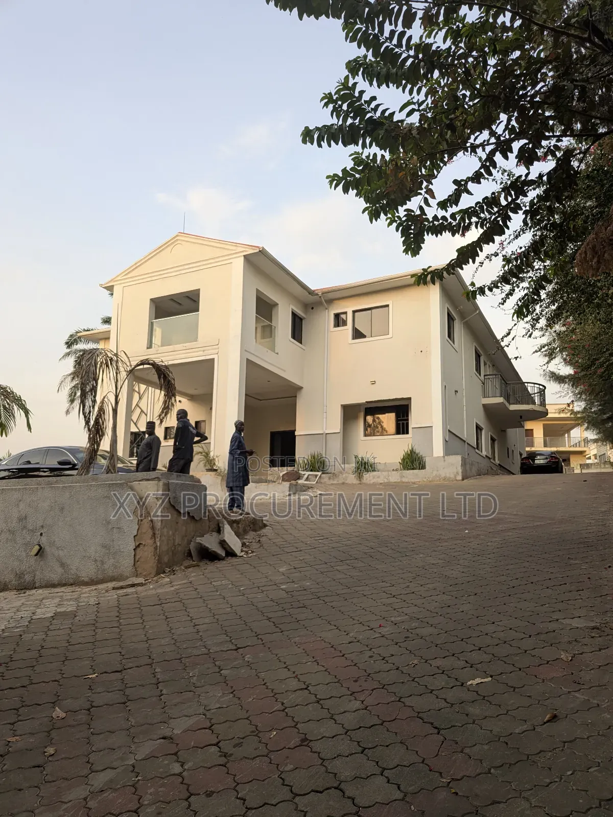 10bdrm Duplex in Asokoro for sale