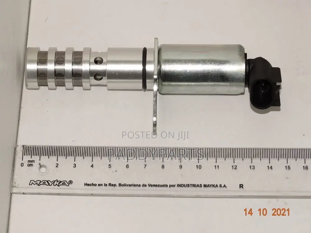 Hummer H3 Variable Valve Timing Solenoid 2006-2010