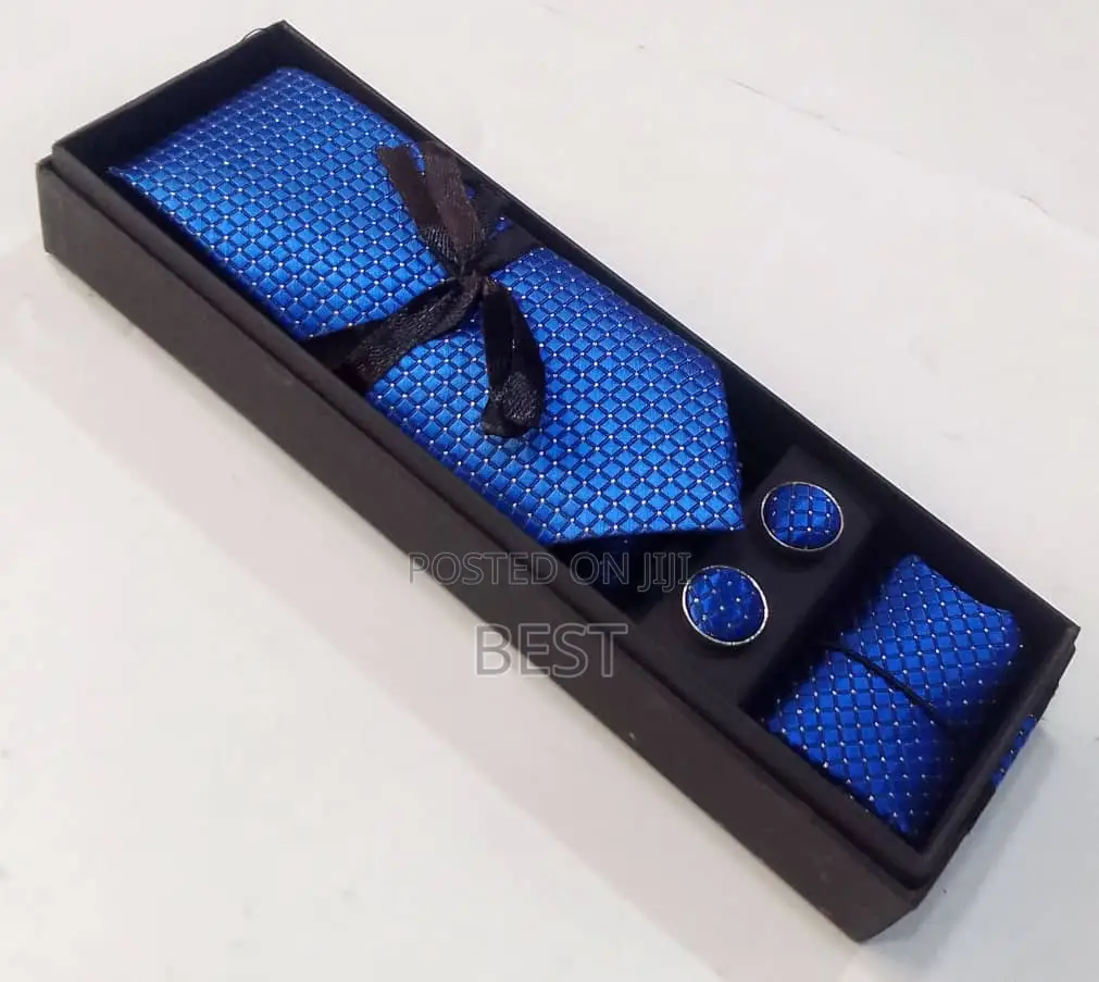 Quality Ties Set With Cufflinks Pocket Square