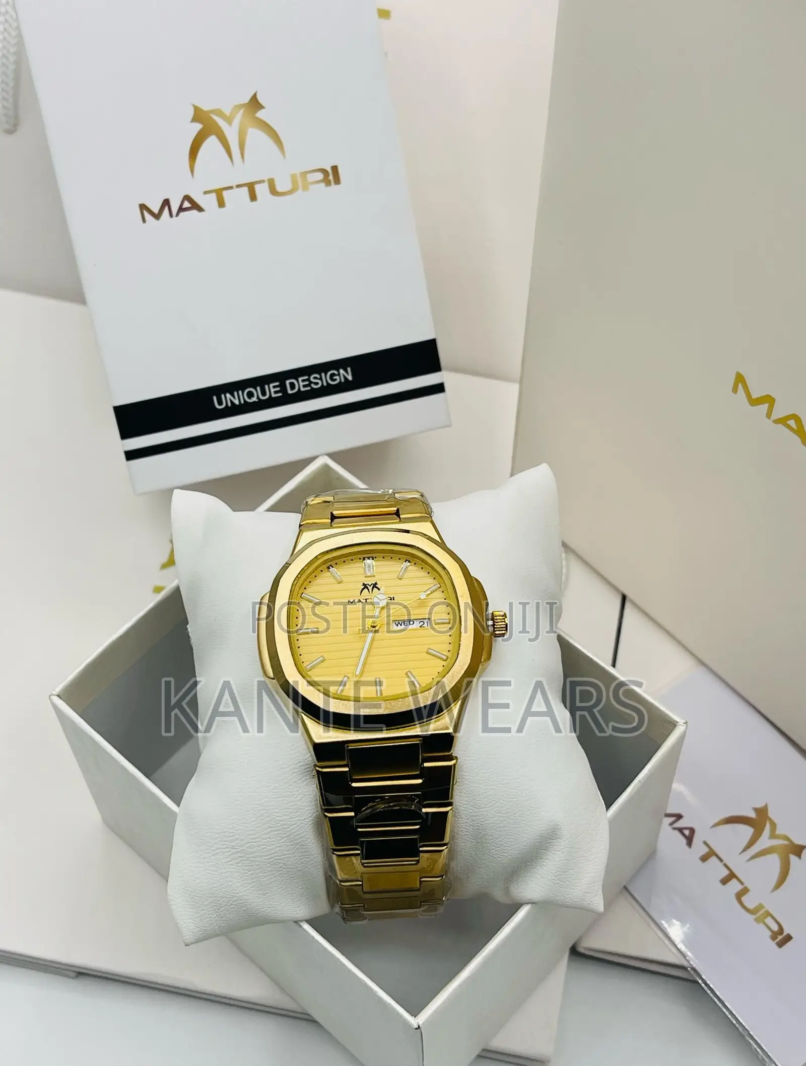 Maturri Waterproof Chain Wristwatch