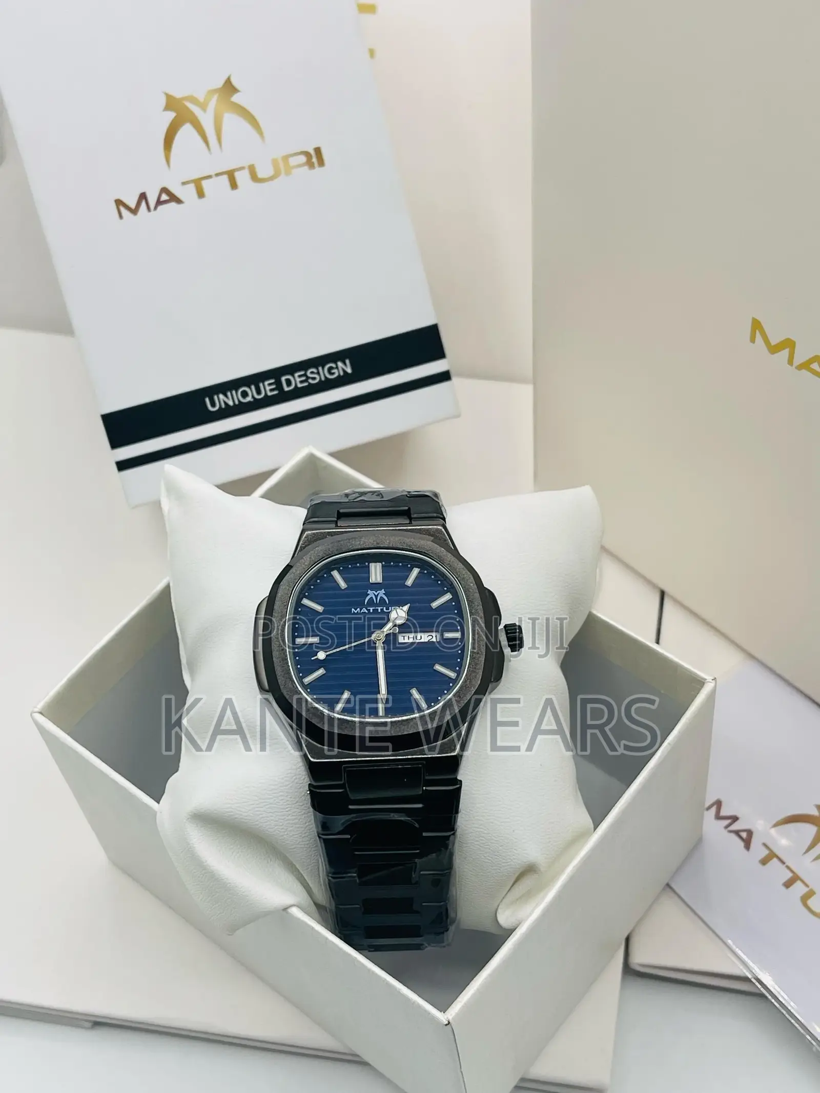 Maturri Waterproof Chain Wristwatch