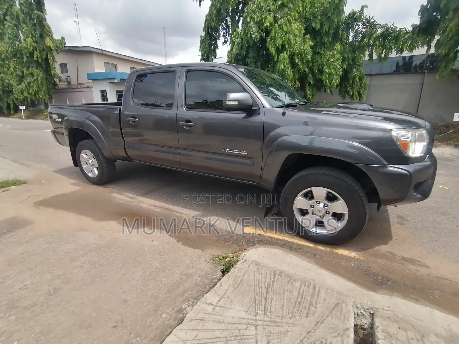 Toyota Tacoma Double Cab V6 Automatic 2012 Gray