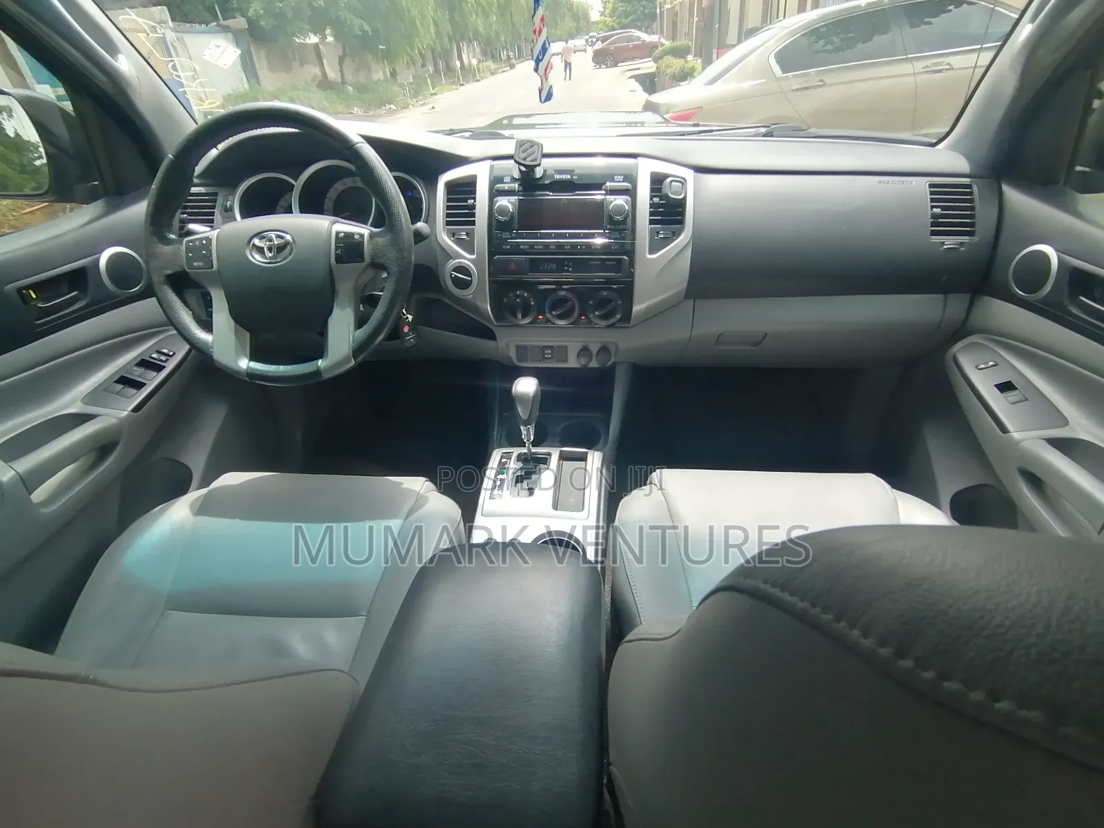 Toyota Tacoma Double Cab V6 Automatic 2012 Gray