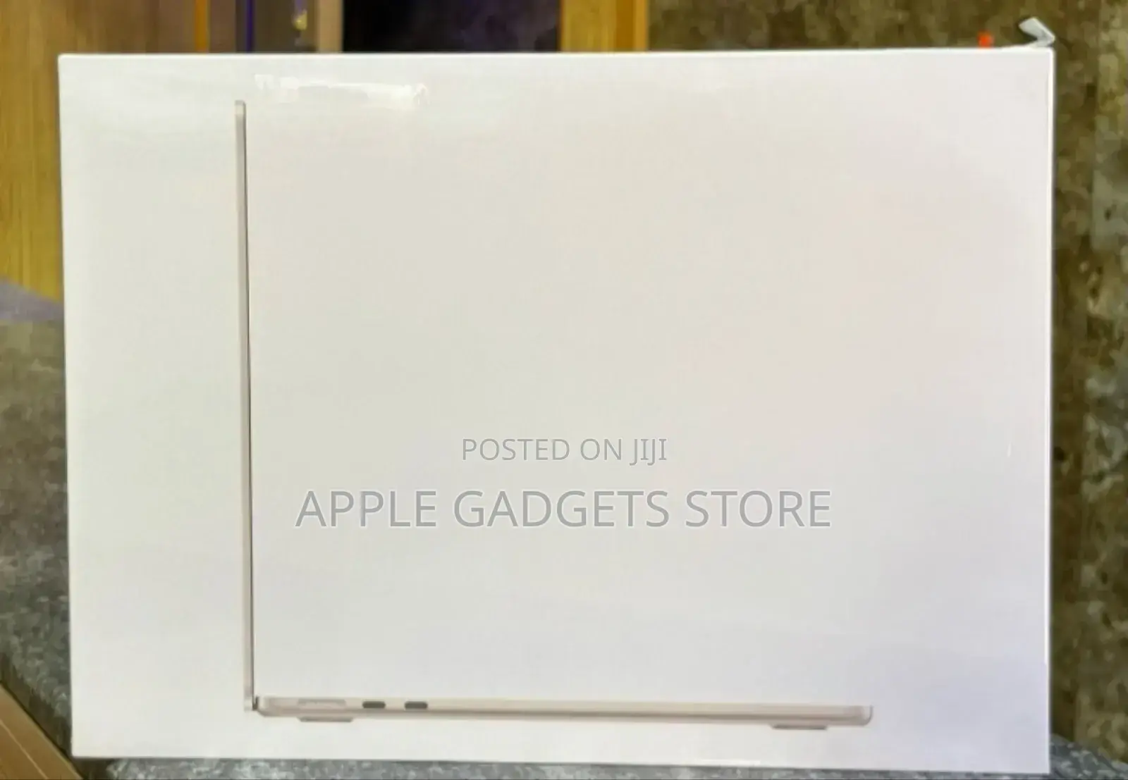 New Laptop Apple MacBook Pro 2022 M2 16GB Intel Core i9 SSD 256GB