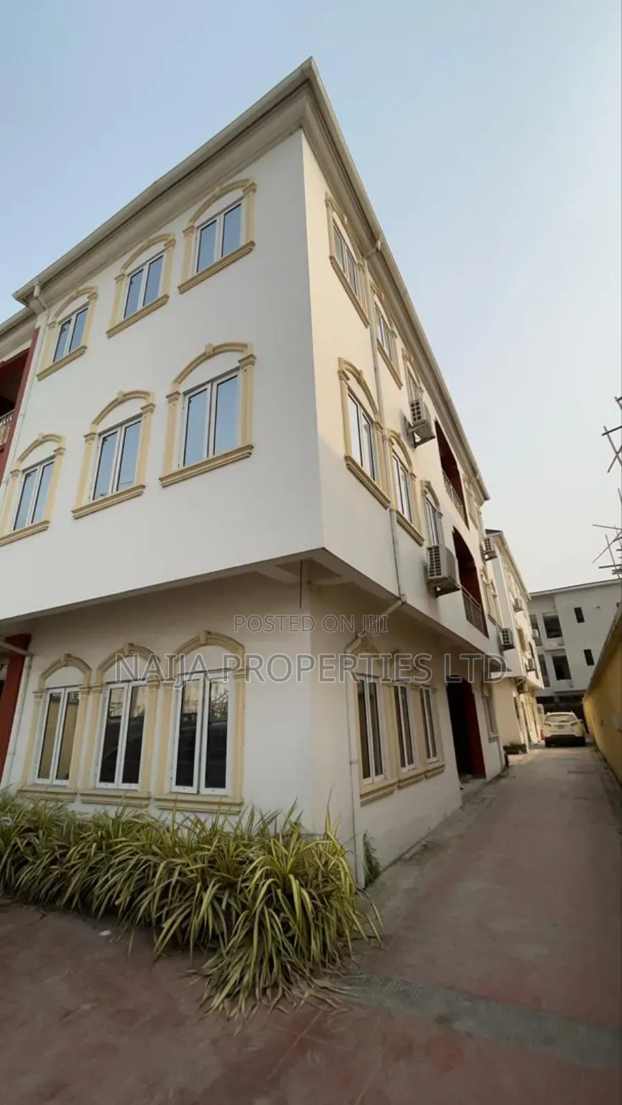 6bdrm Duplex in Ikate, Lekki for sale