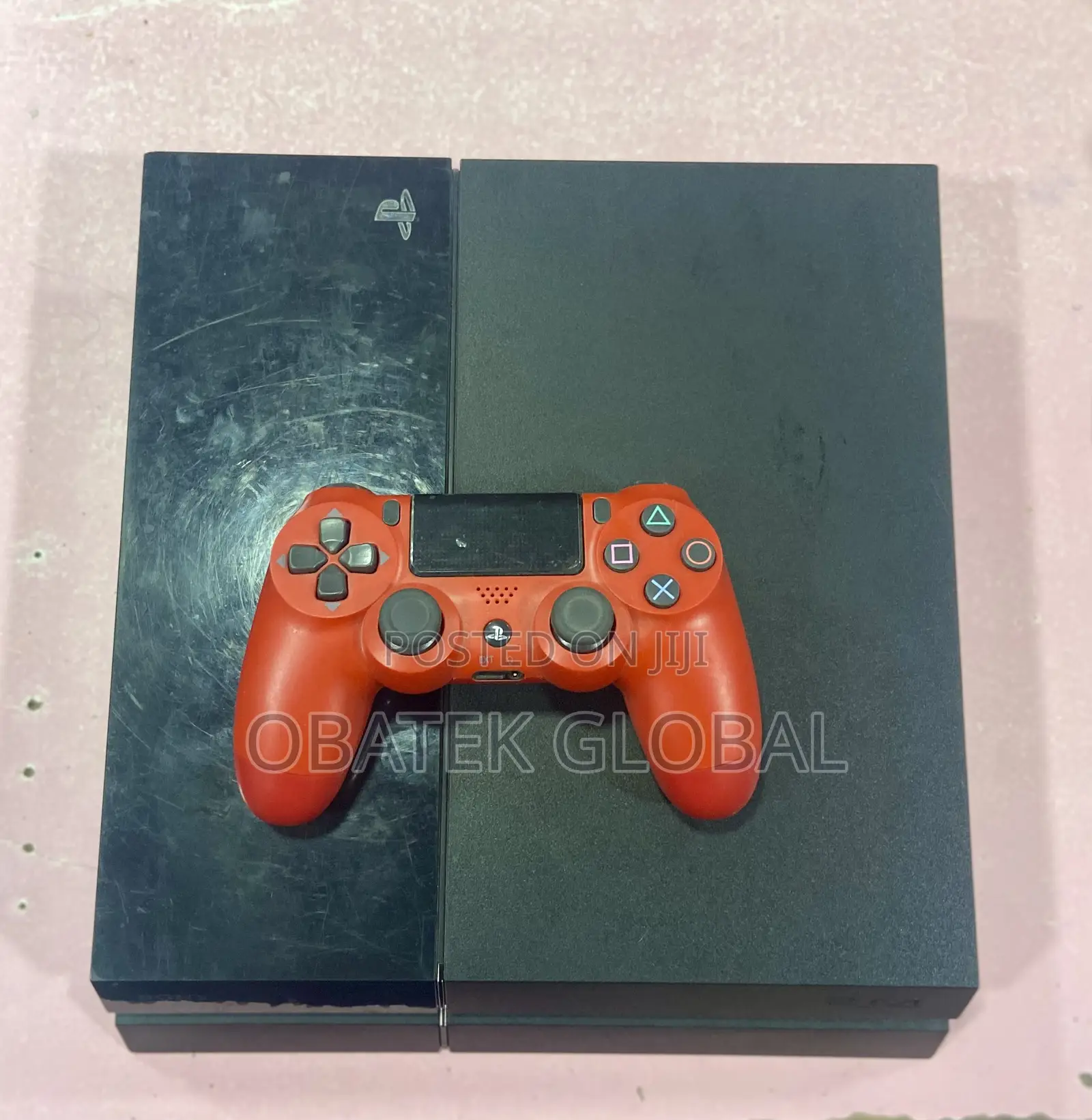 Playstation 4 Console and Pad