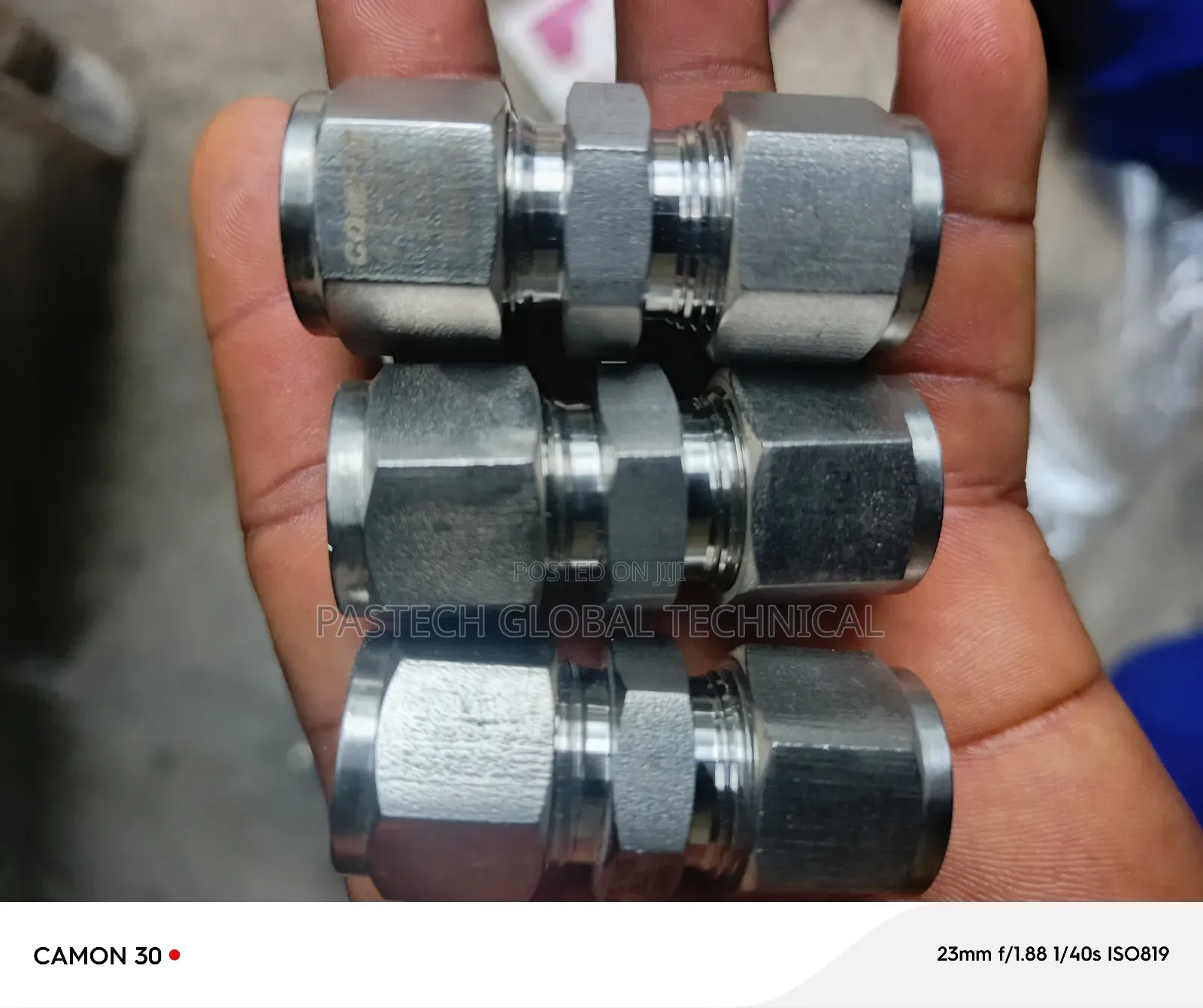 1⁄2" Union Cap Head Fitting