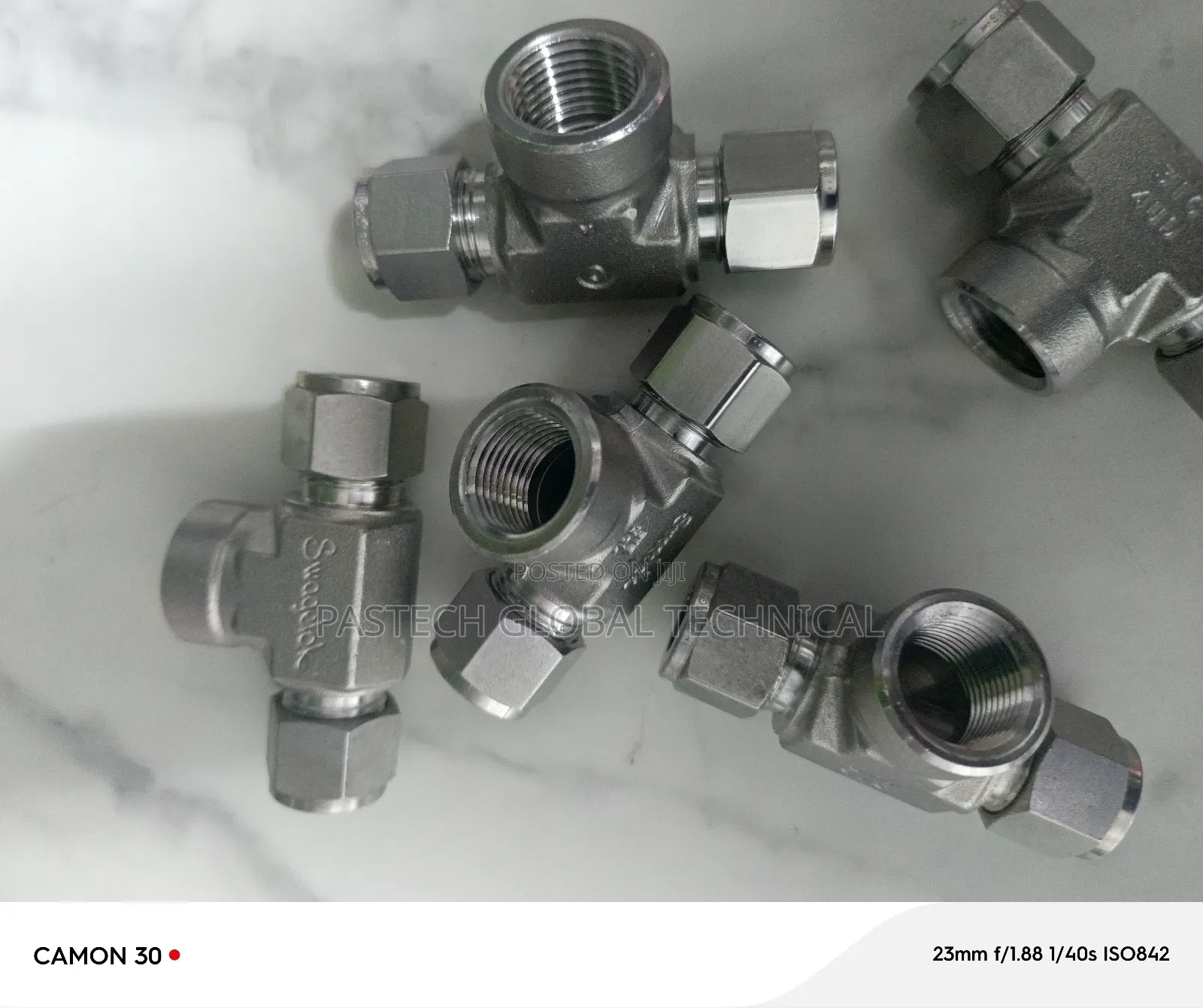1⁄2" Od X 1⁄2" FNPT X1⁄2" Od Tee Connector