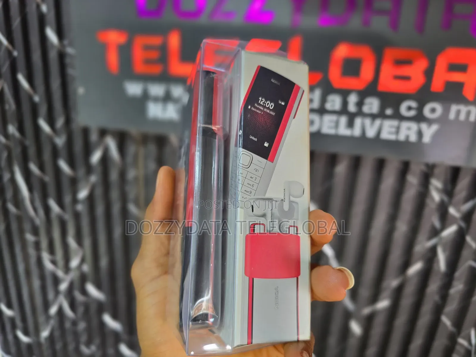 New Nokia 5710 XpressAudio