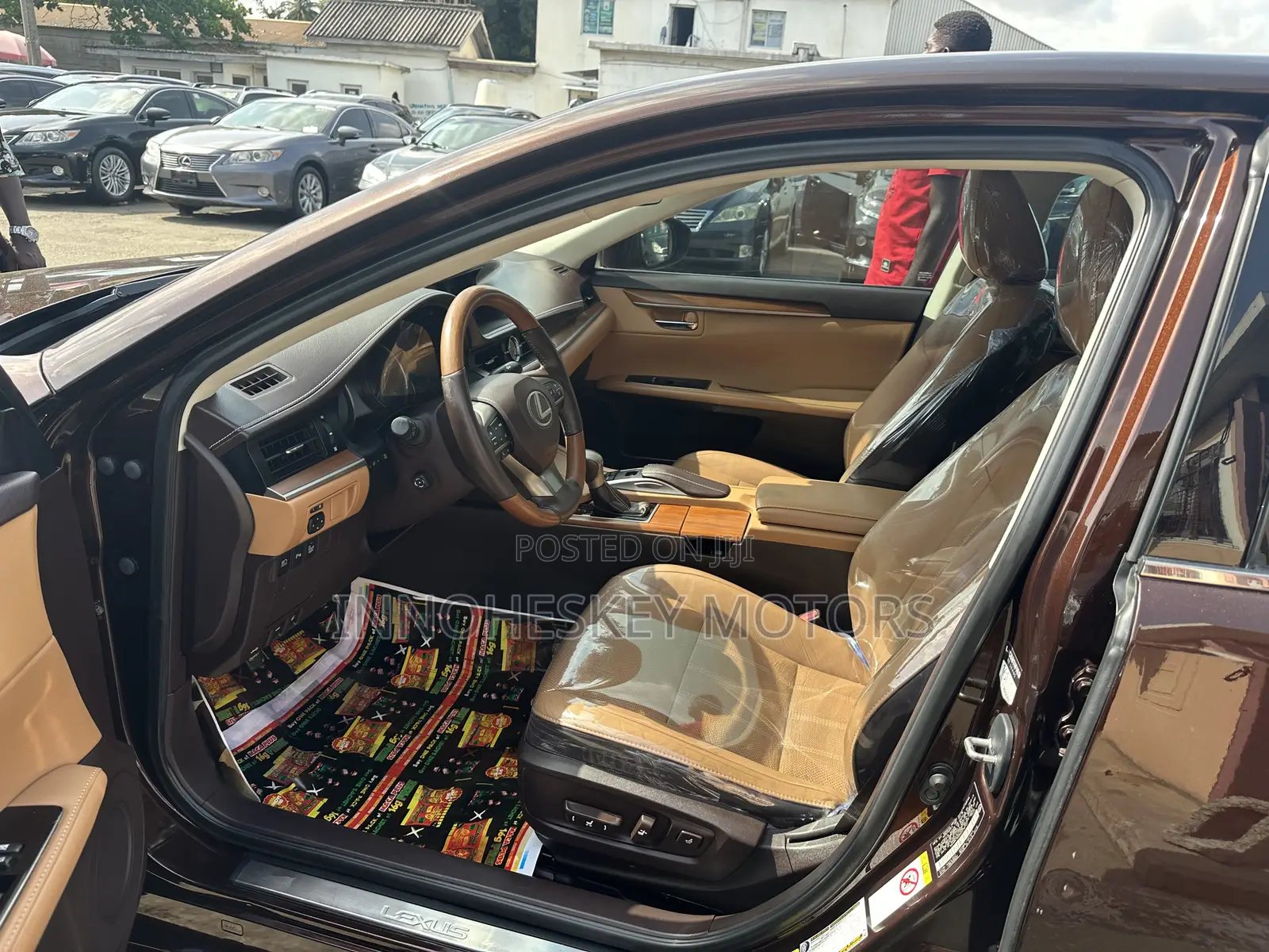 Lexus ES 350 FWD 2016 Brown