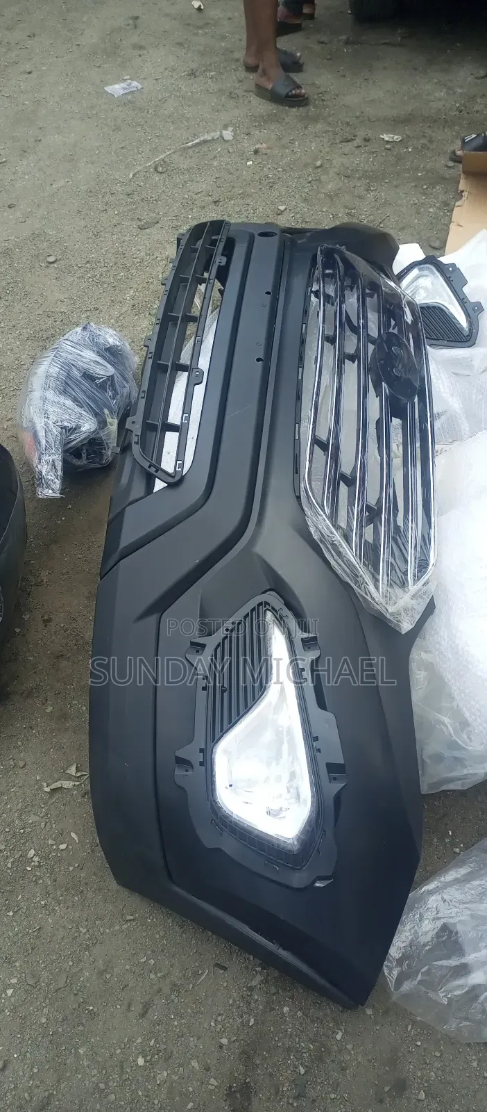 Complete Bumper for Hyundai Santa Fe Grand 2014