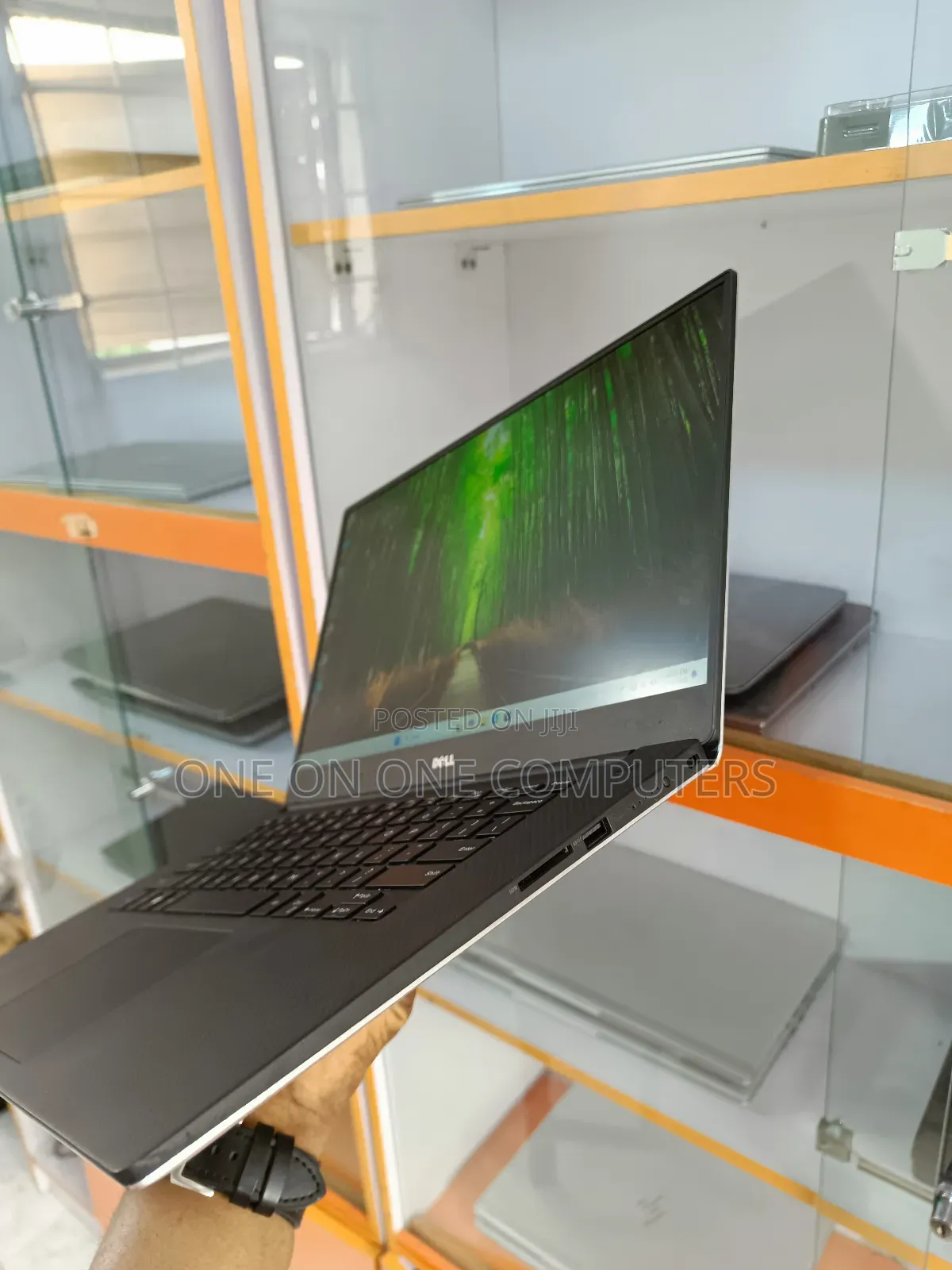 Laptop Dell XPS 15 9550 8GB Intel Core i7 SSD 512GB