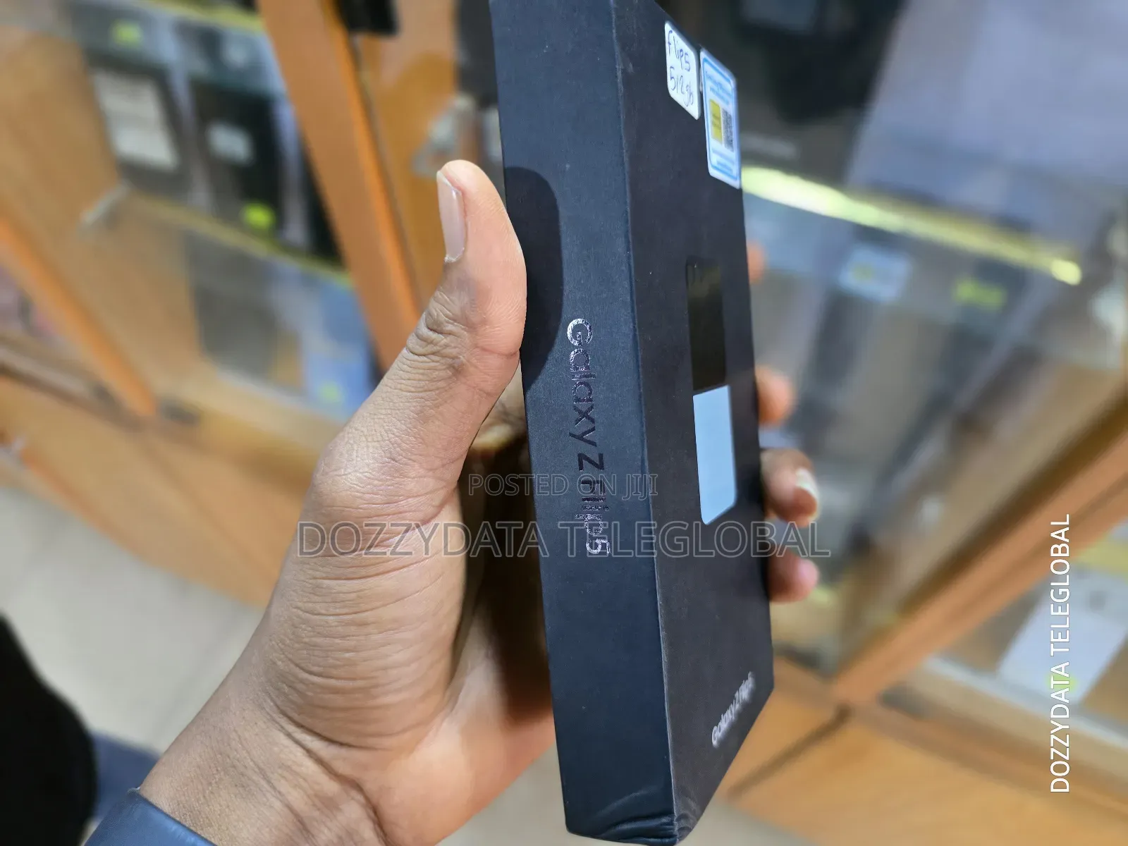 New Samsung Galaxy Z Flip 5 512 GB